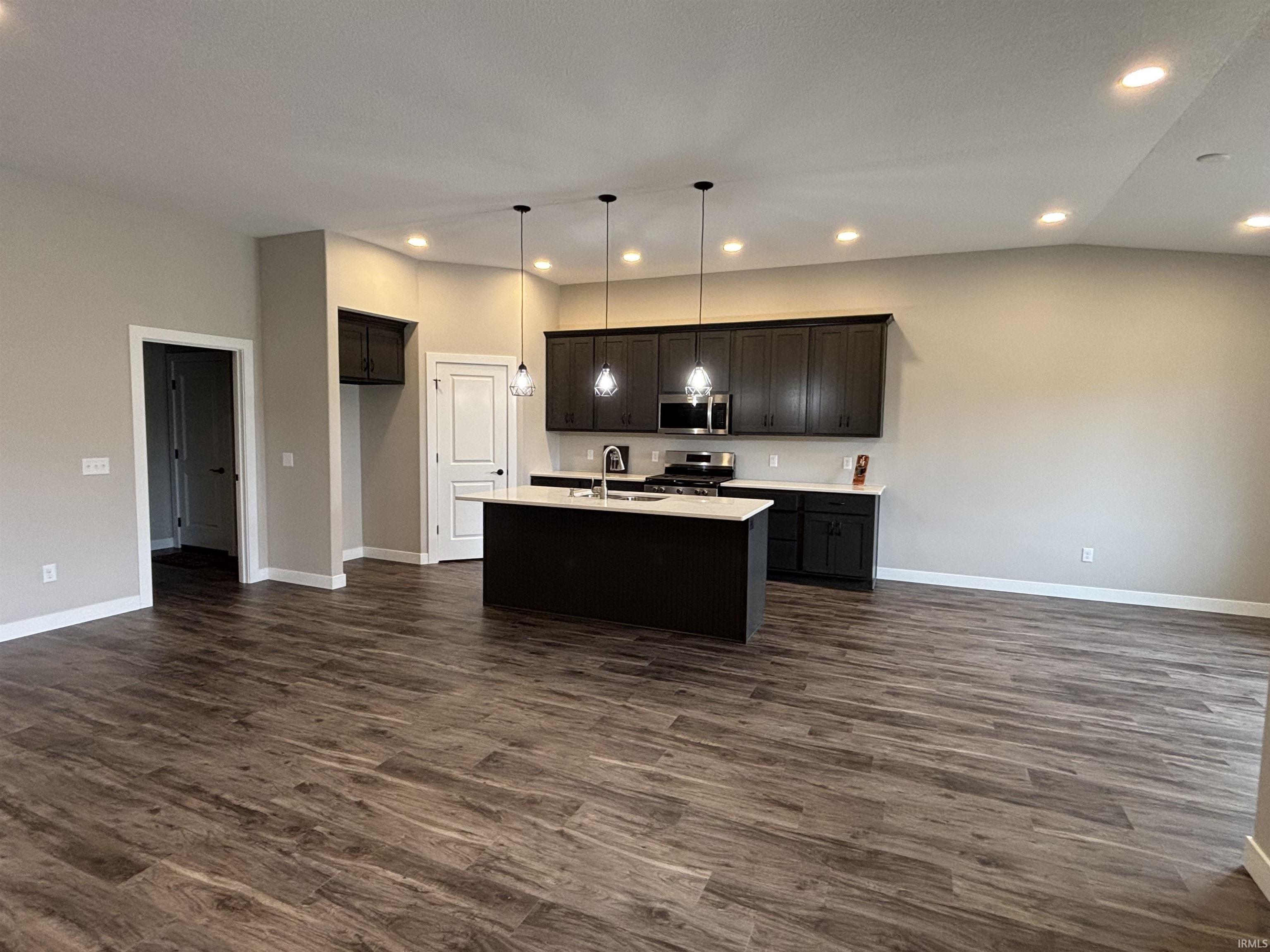 Photo 6 of 13904 DIAVIK Place