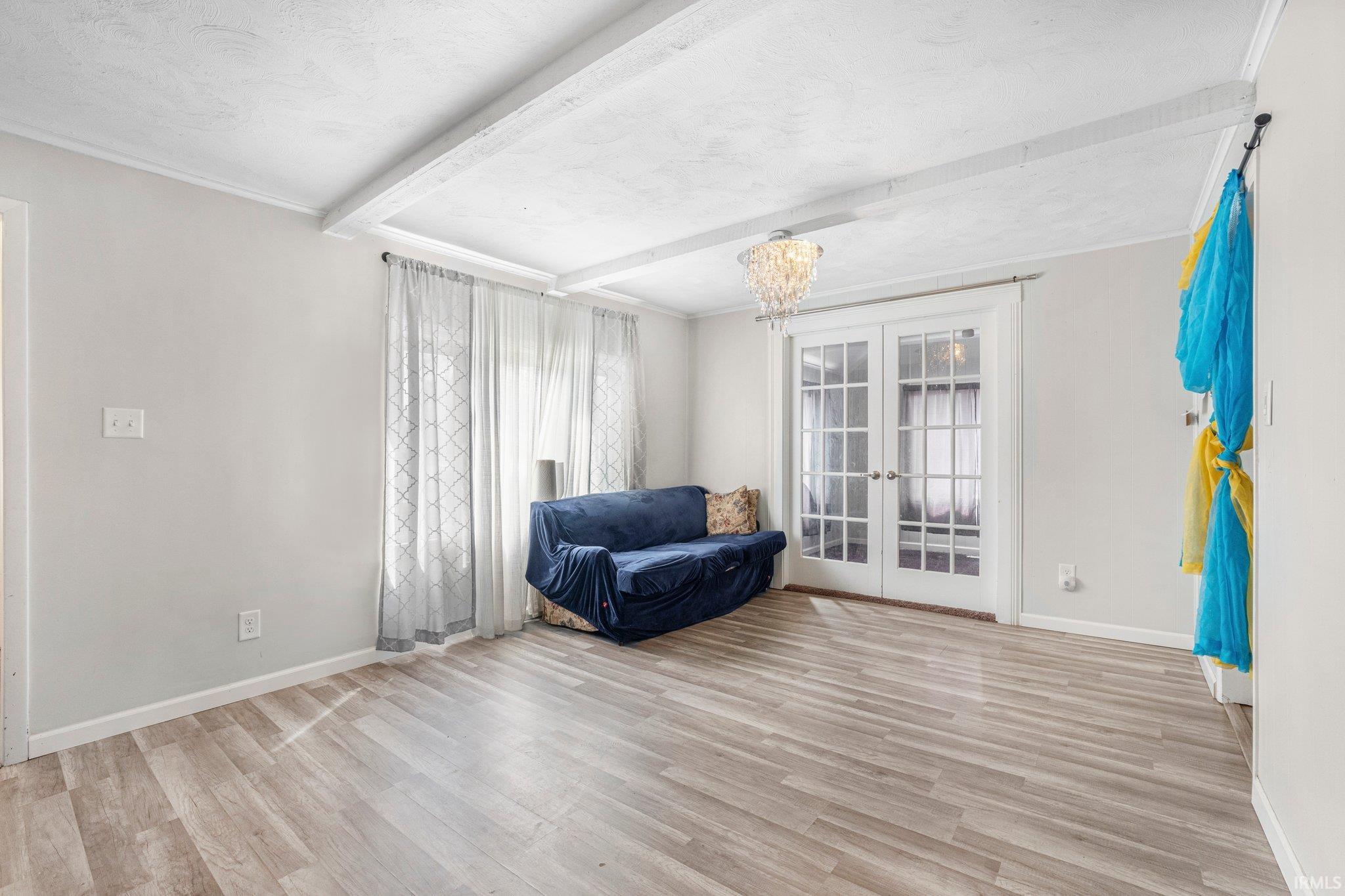Photo 5 of 3930 Abbott Street