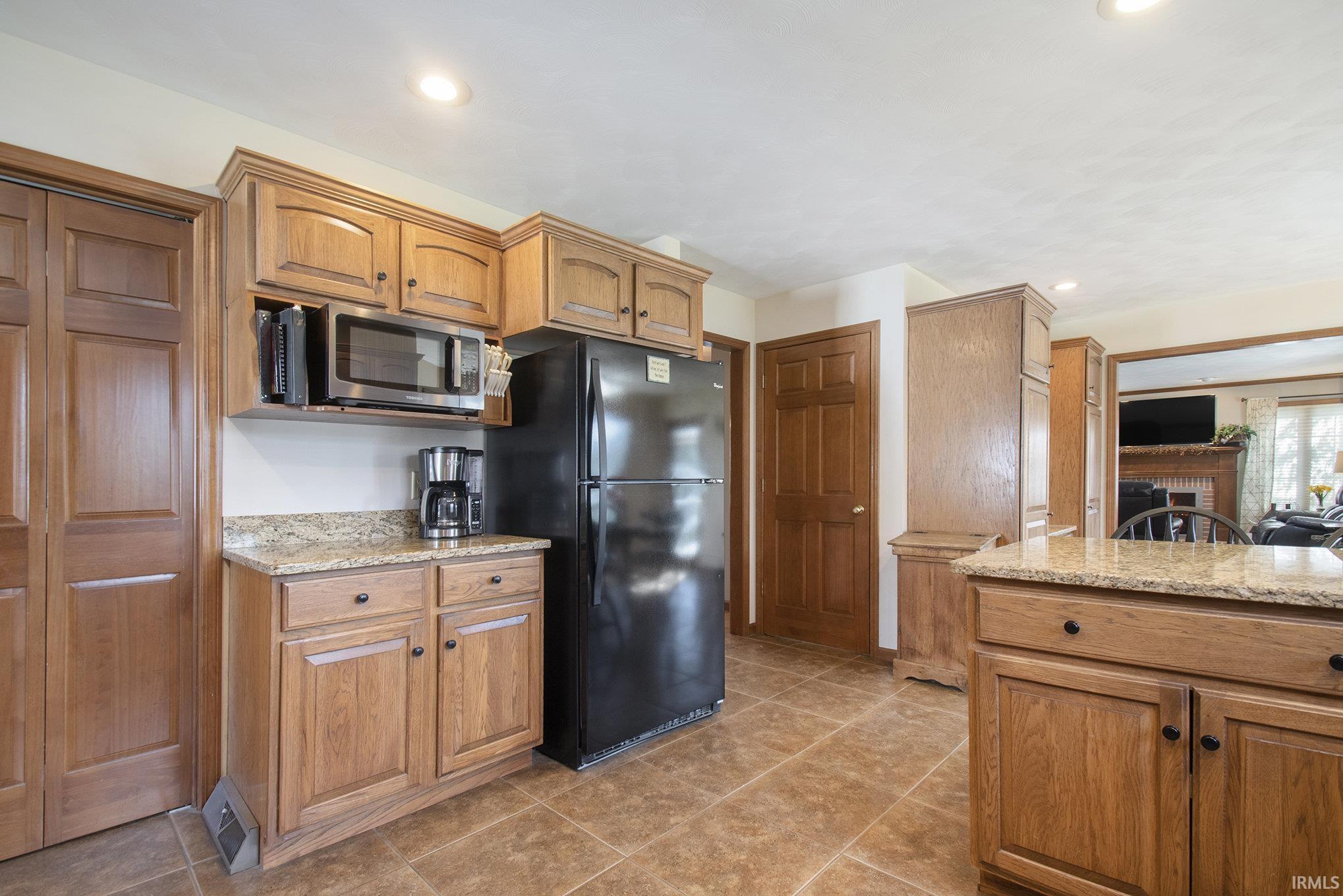 Photo 12 of 57017 Tealwood Court
