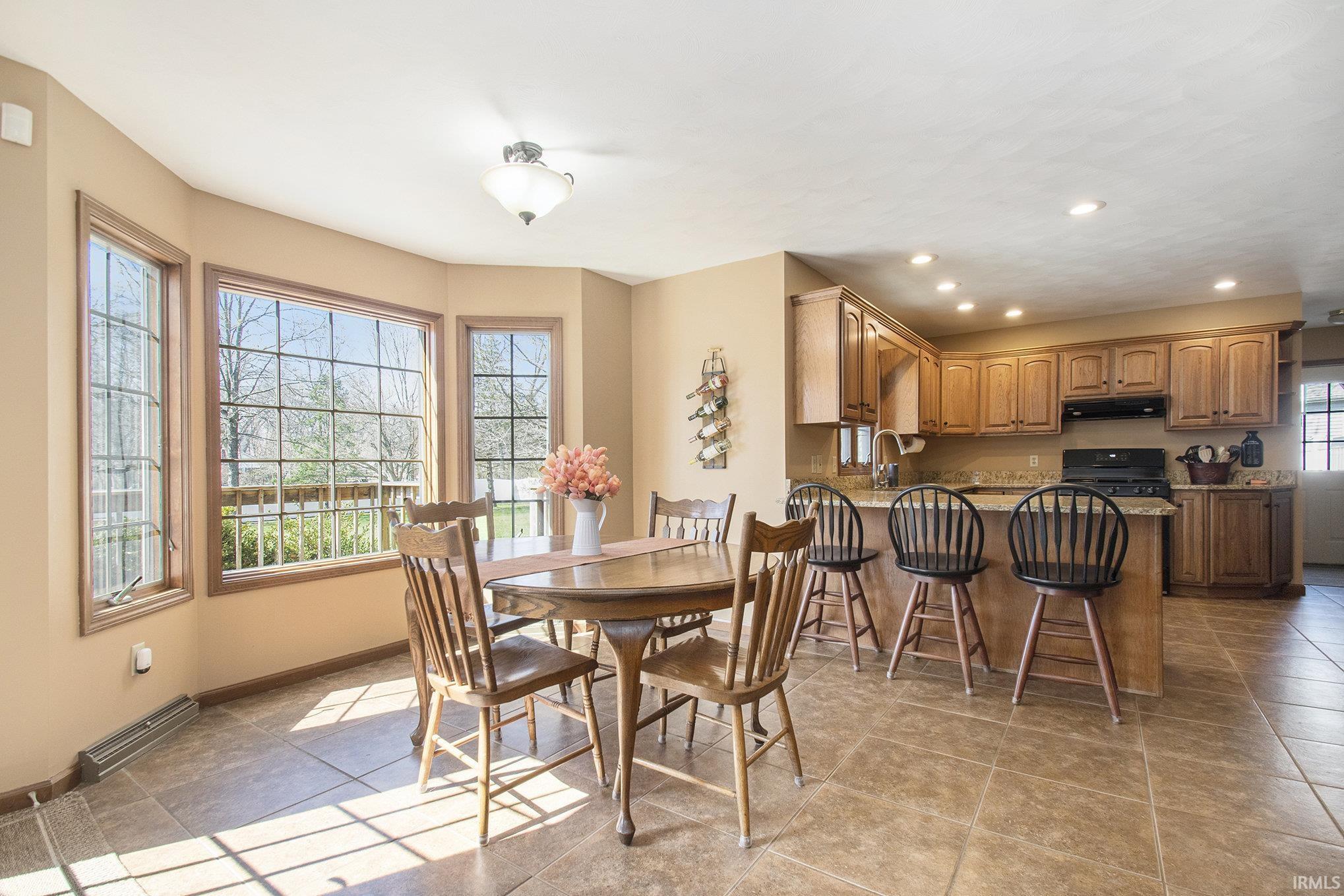 Photo 8 of 57017 Tealwood Court