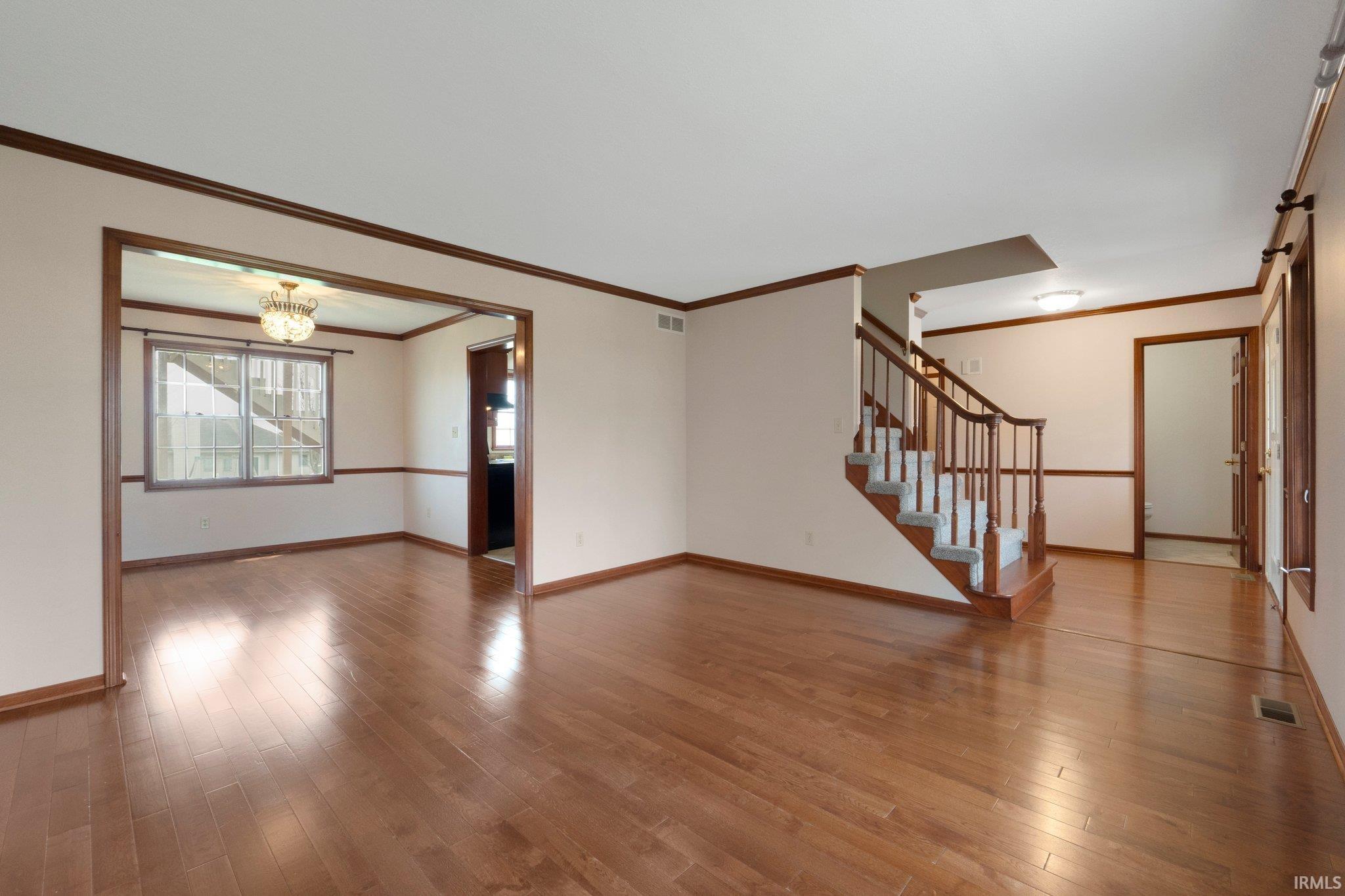 Photo 2 of 10425 Lake Tahoe Drive