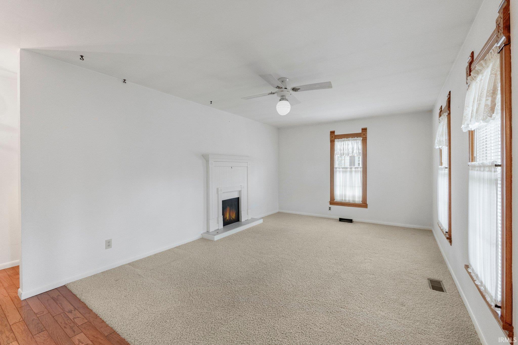 Photo 8 of 510 N Meadow Lane
