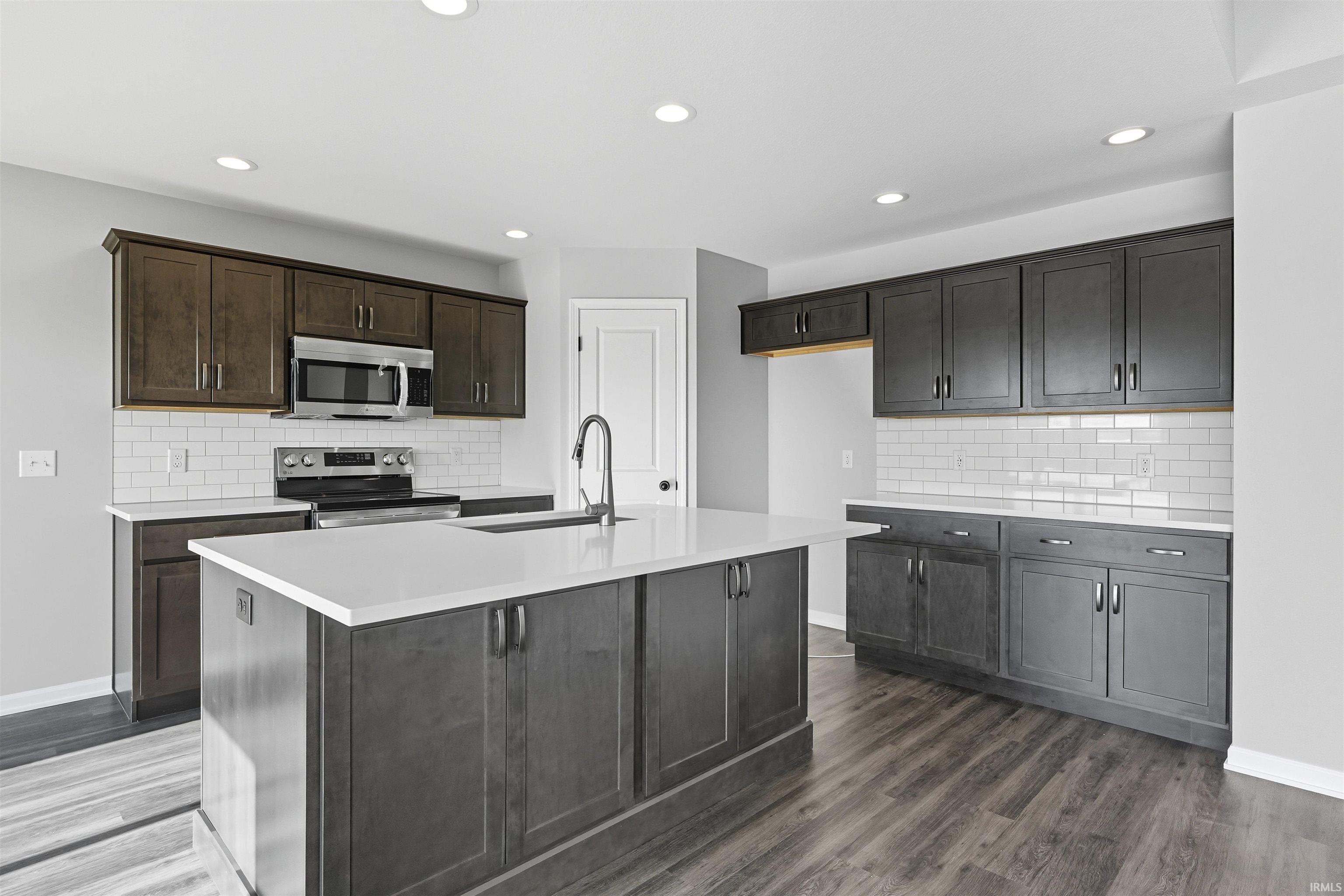 Photo 7 of 3475 Fawn Creek Boulevard