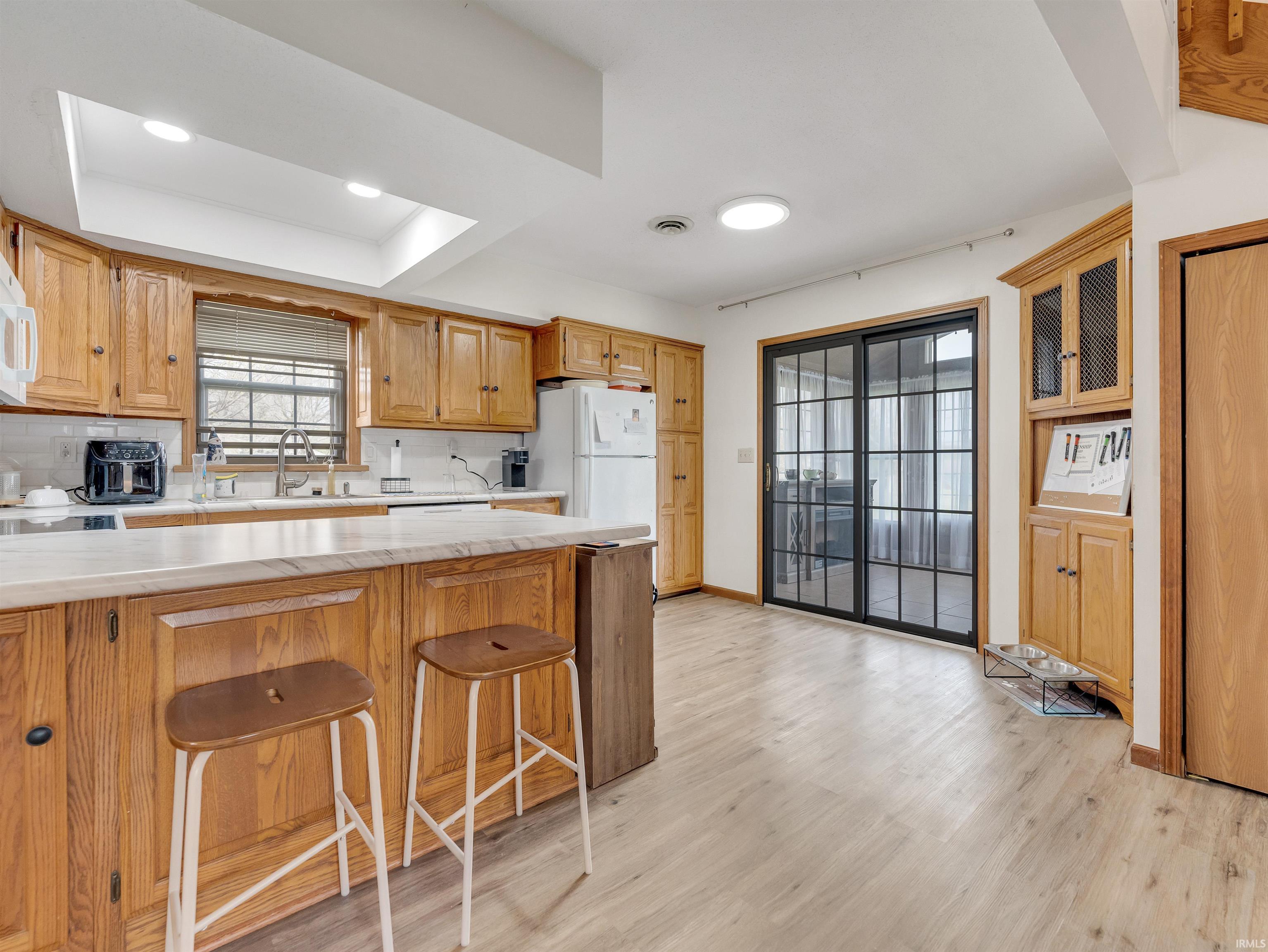 Photo 15 of 403 Lillian Street