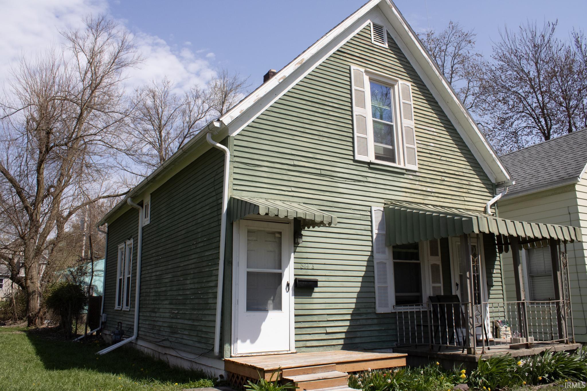 Photo 1 of 814 Grace Avenue