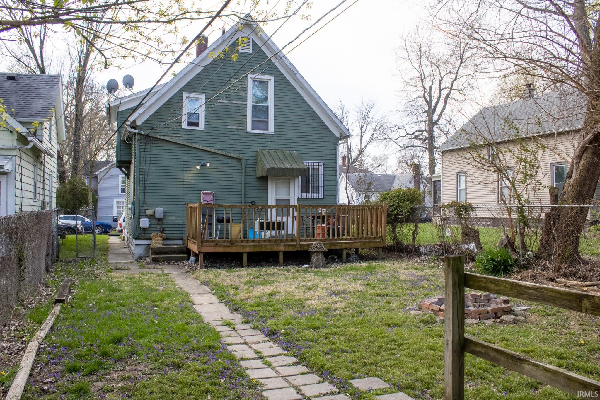Photo 10 of 814 Grace Avenue