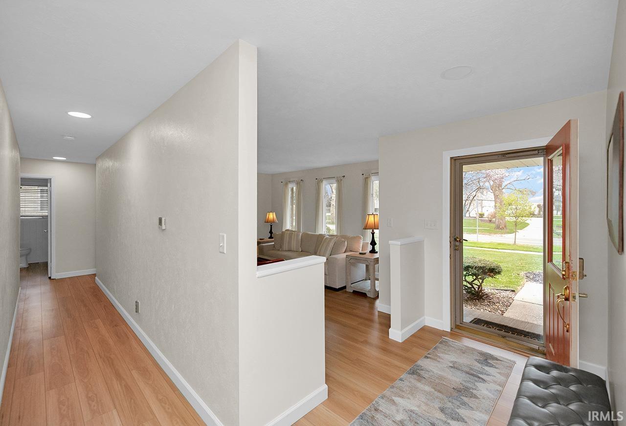 Photo 5 of 1830 Greenleaf Boulevard