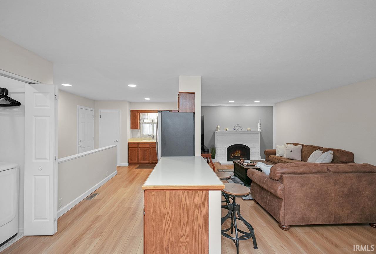 Photo 9 of 1830 Greenleaf Boulevard