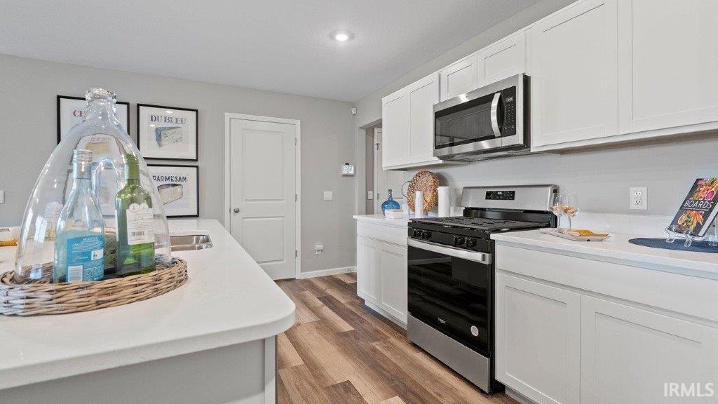 Photo 9 of 17449 Dewolff Lane
