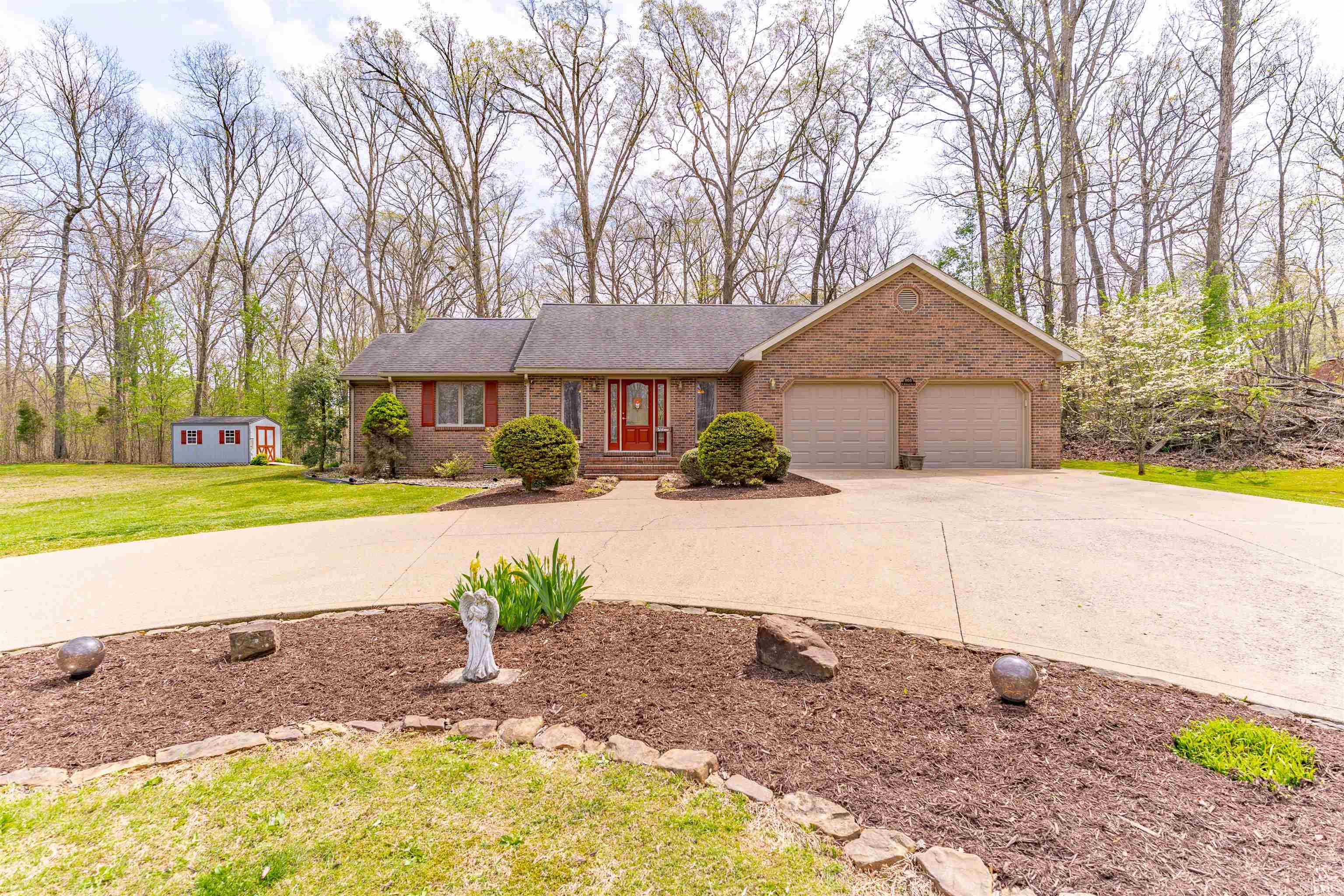 Homes for sale in Santa Claus, IN | 805 W Melchoir Dr South, Santa Claus, IN 47579 | MLS# 202513857