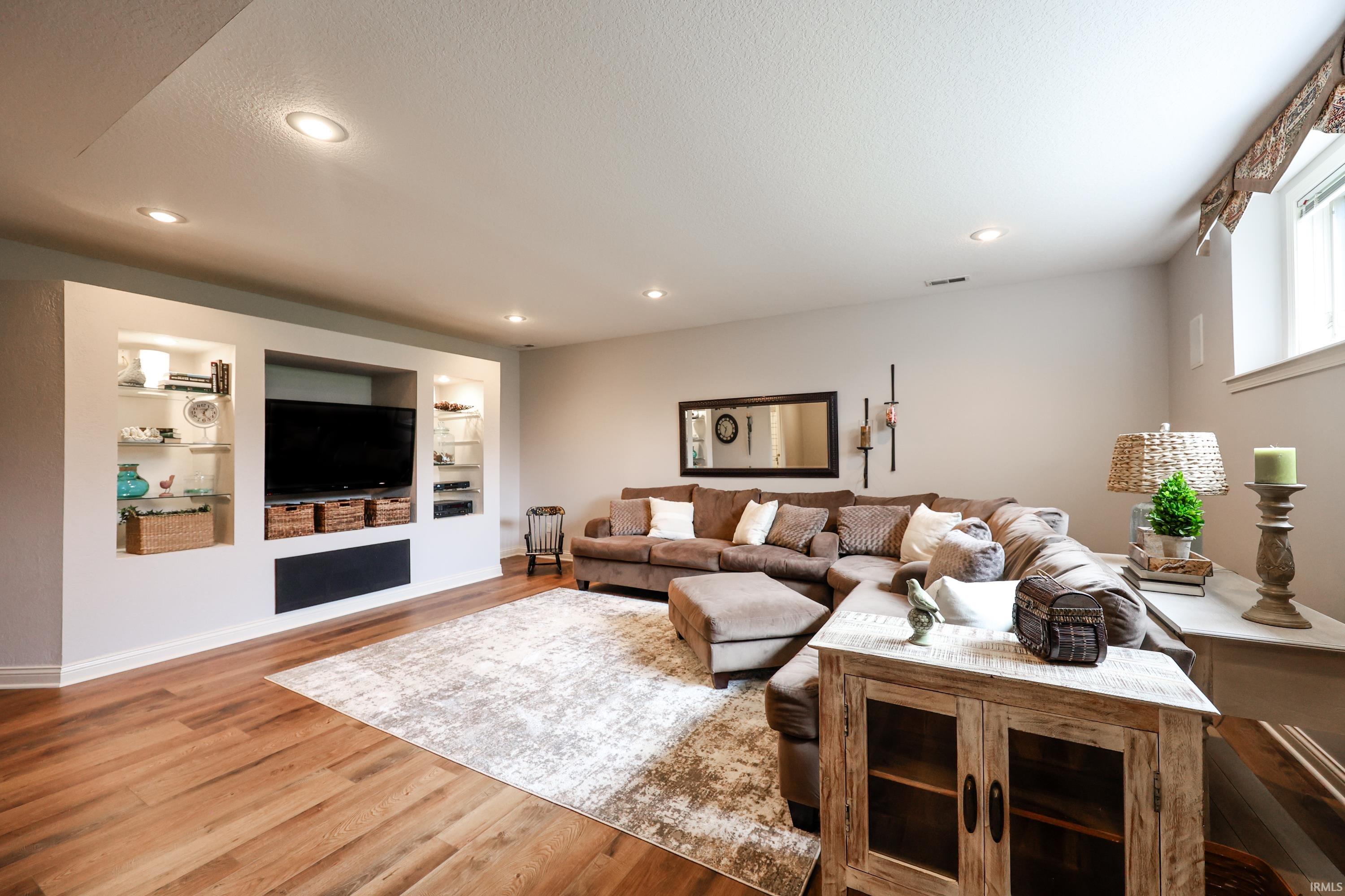 Photo 15 of 8423 Cinnabar Court