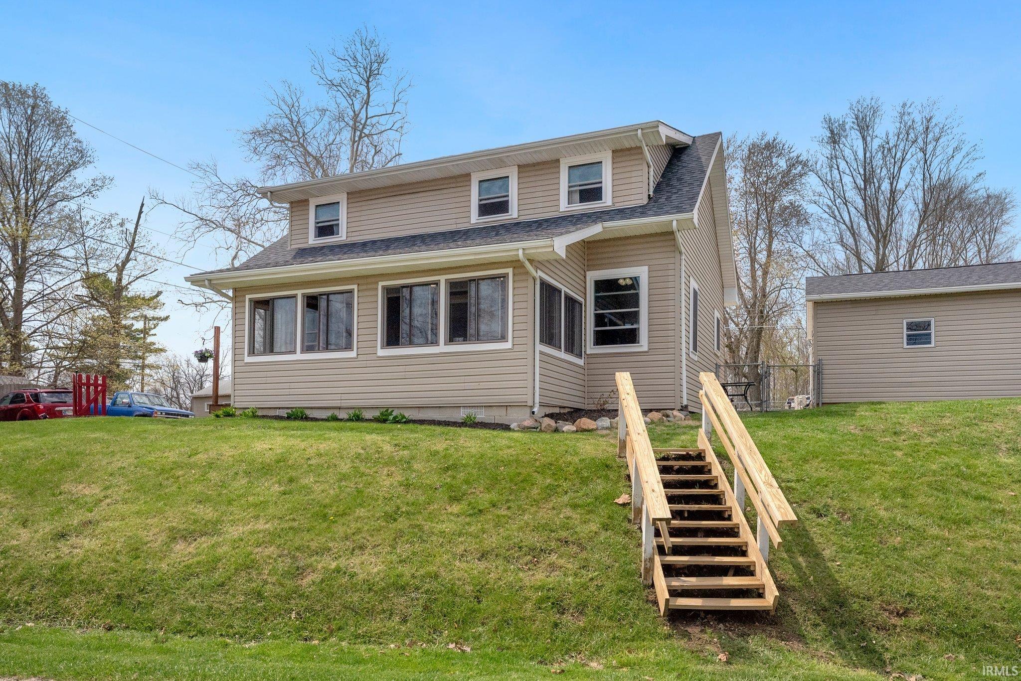 2461 E Crampton Road