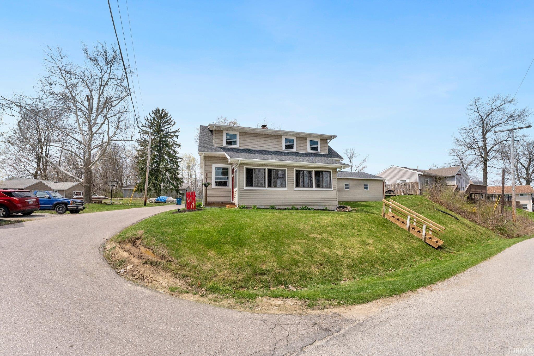 2461 E Crampton Road