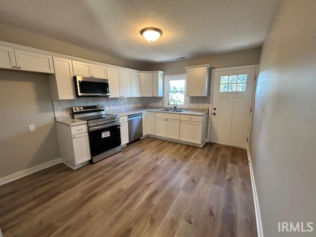 Photo 8 of 2707 Prairie Grove Drive