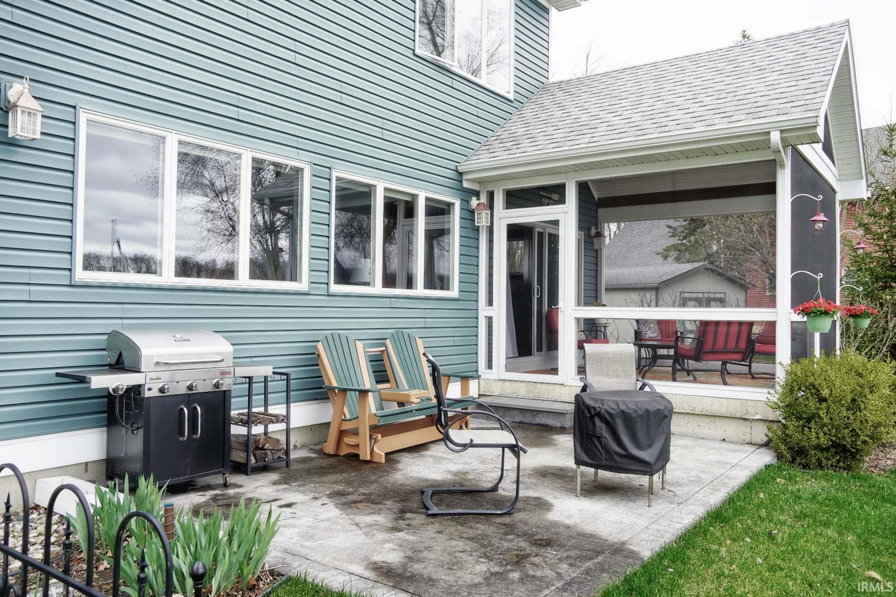 275 E Morsches Road