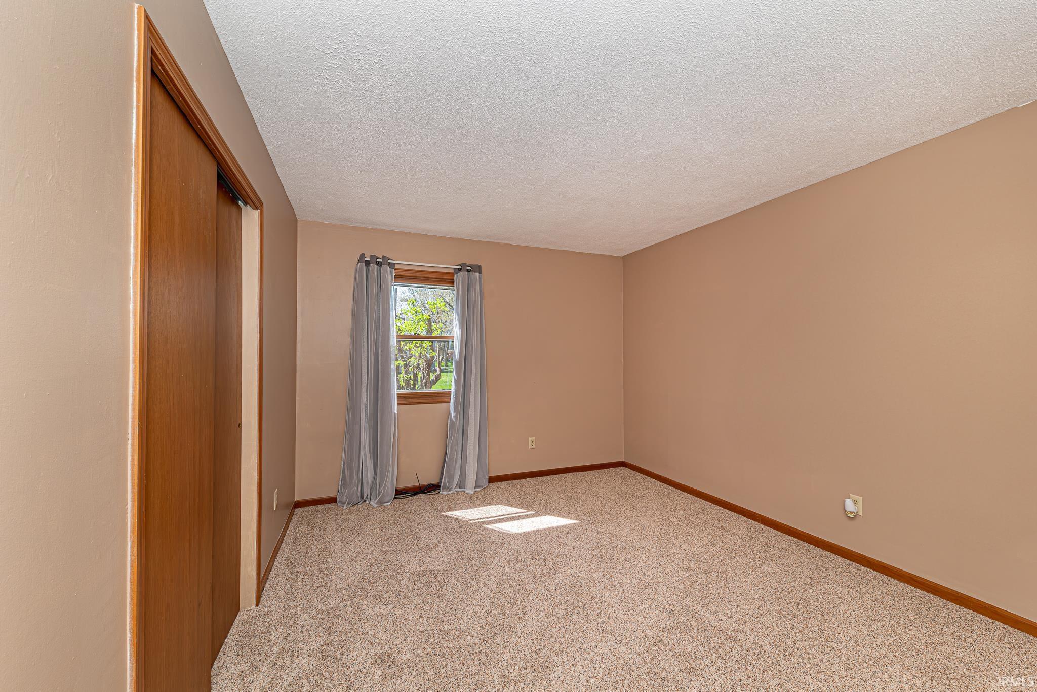 409 Eagle Court
