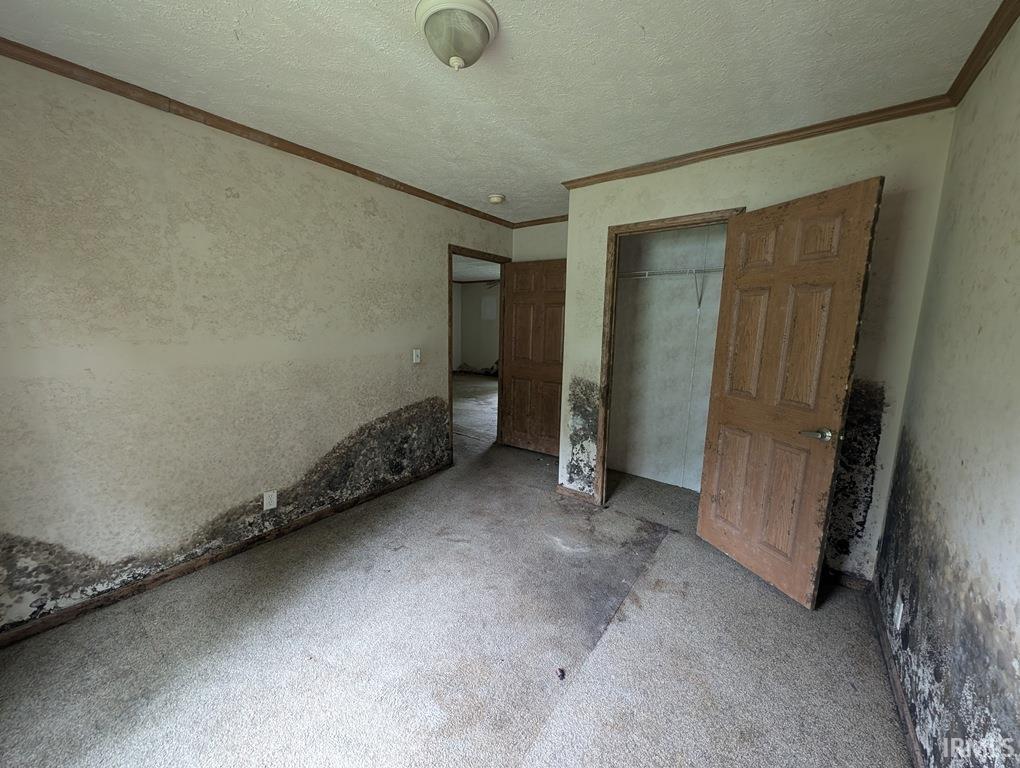 Homes for sale in Bloomfield, IN | 1500 N Algood Dr, Bloomfield, IN 47424 | MLS# 202514096