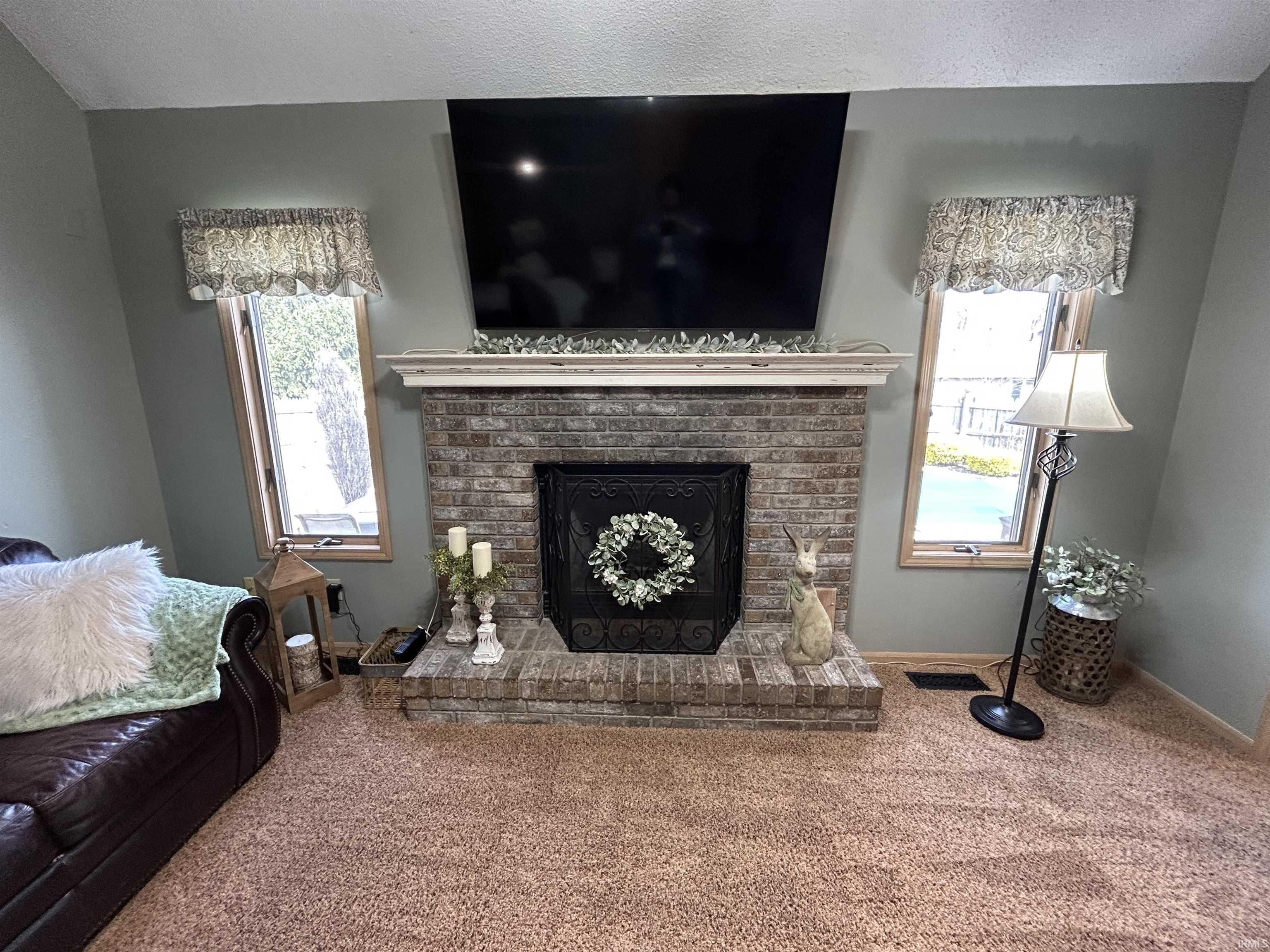 Photo 2 of 1816 Ardis Street