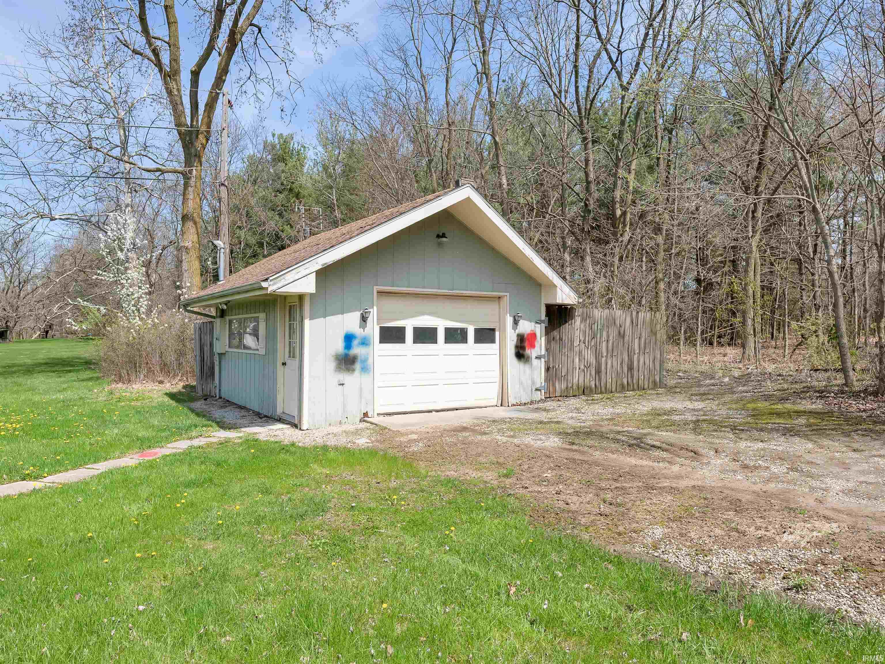 Photo 18 of 2557 County Road 60