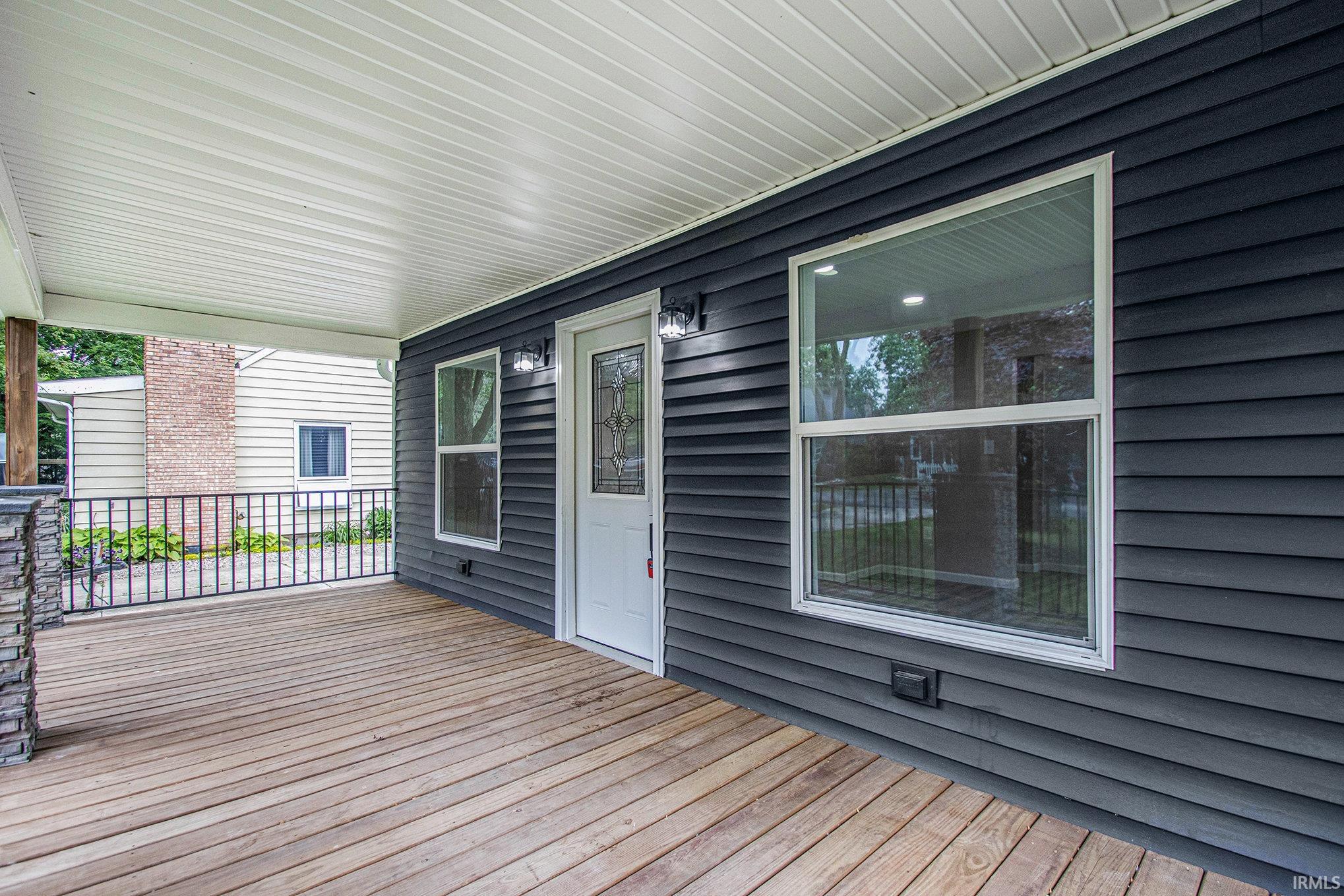 Homes for sale in Osceola, IN | 414 W Superior St, Osceola, IN 46561 | MLS# 202514258