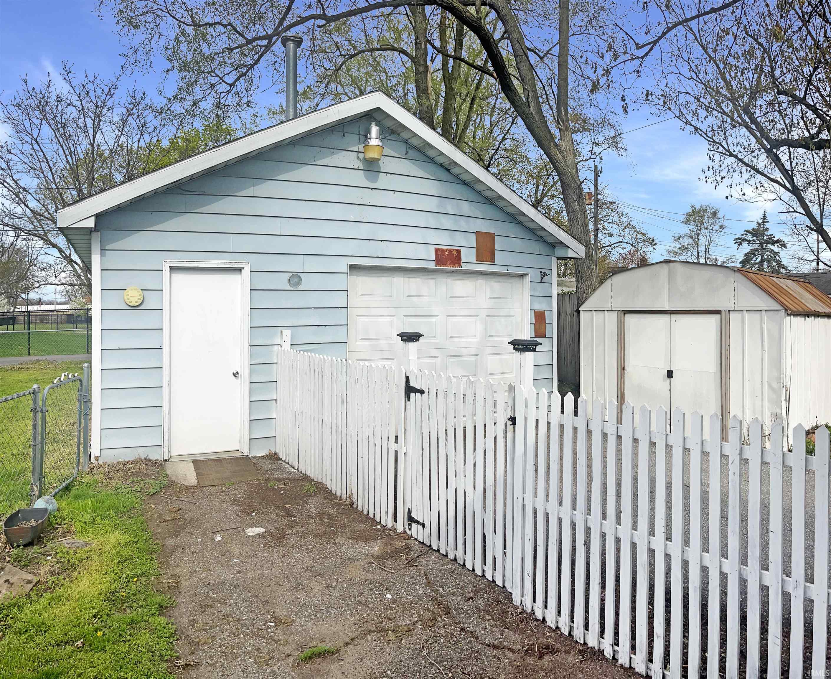 1057 Cone Street