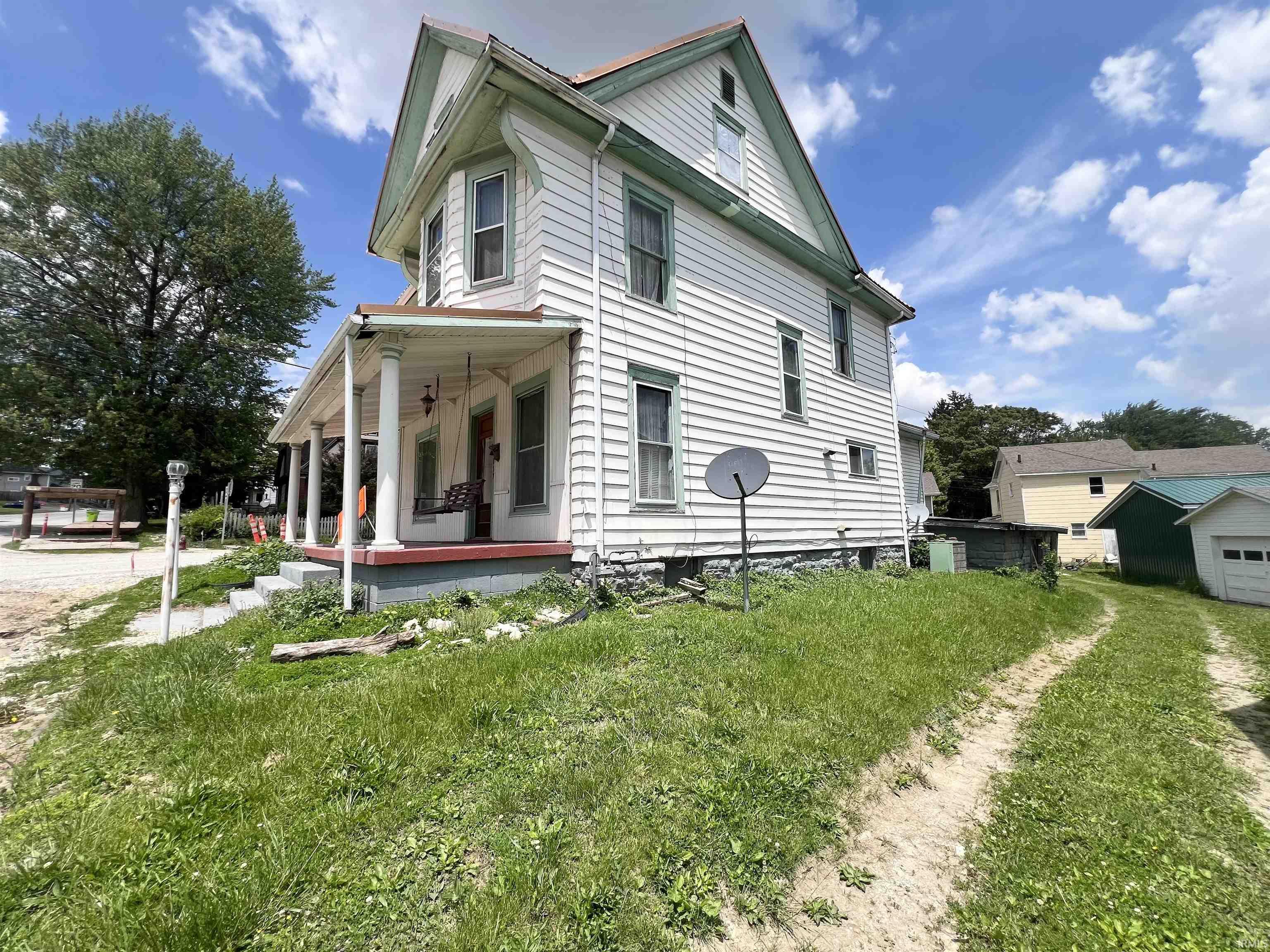 Photo 1 of 857 Byron Street