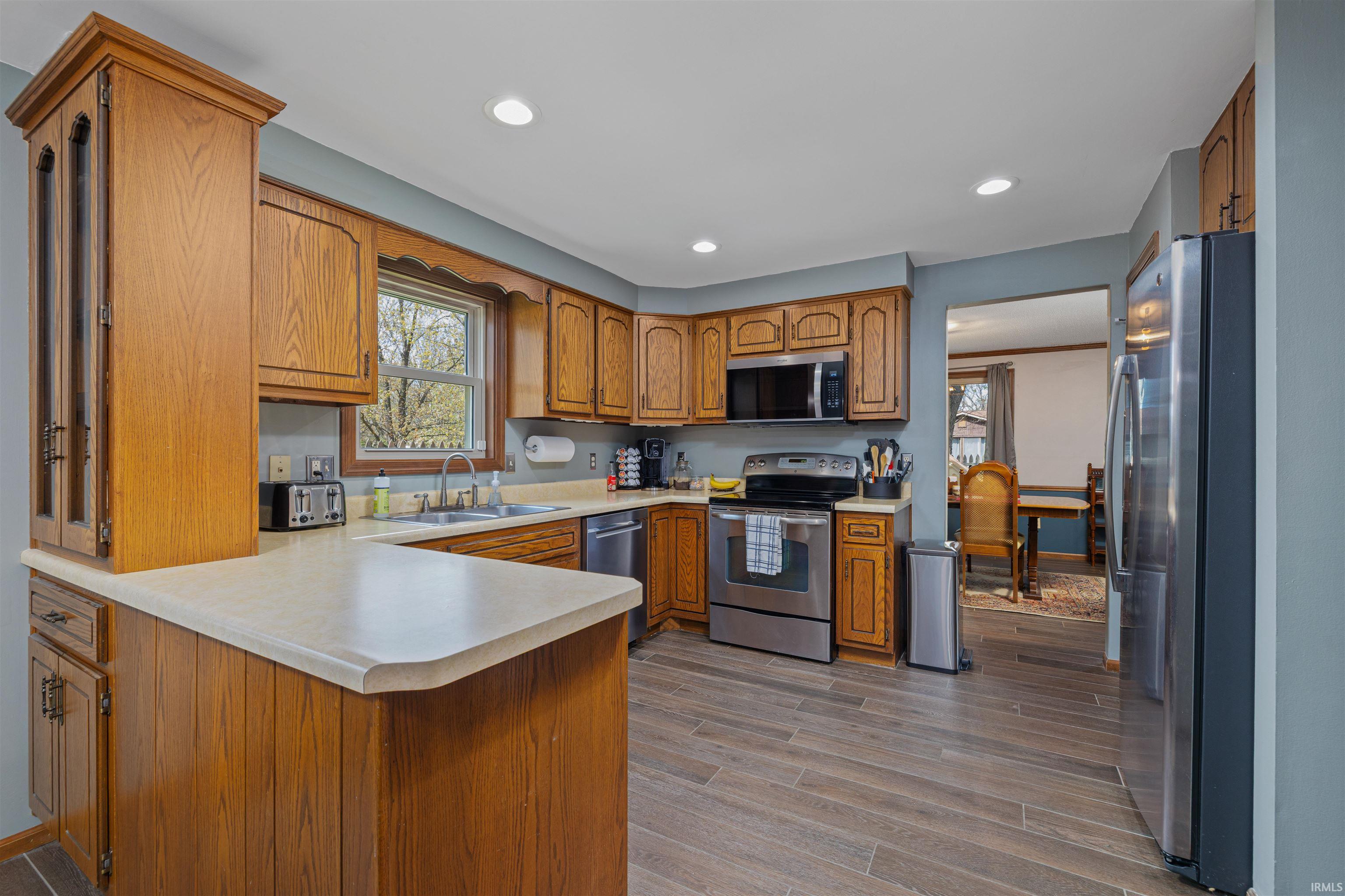 Photo 10 of 6619 Hillsboro Lane