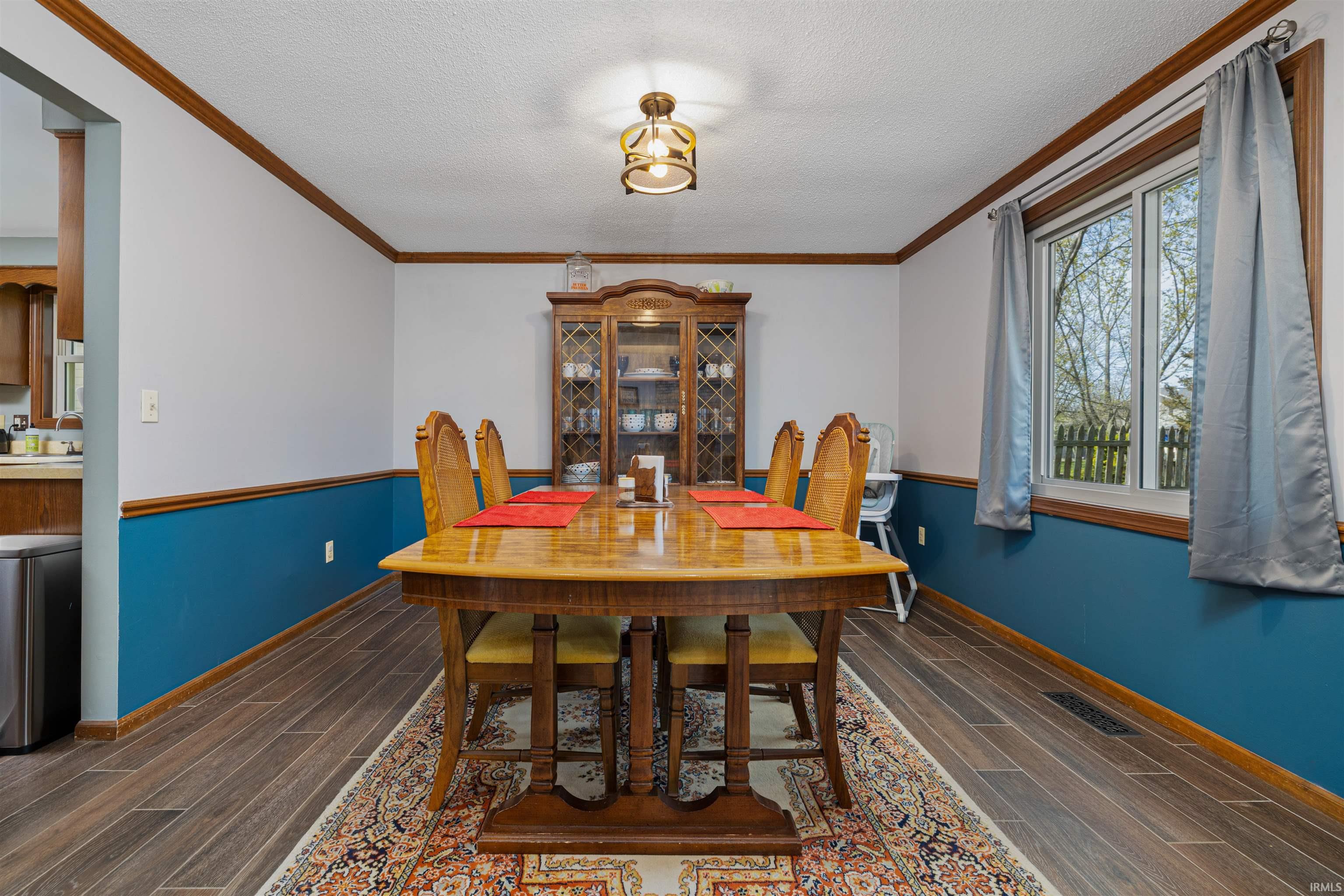 Photo 8 of 6619 Hillsboro Lane