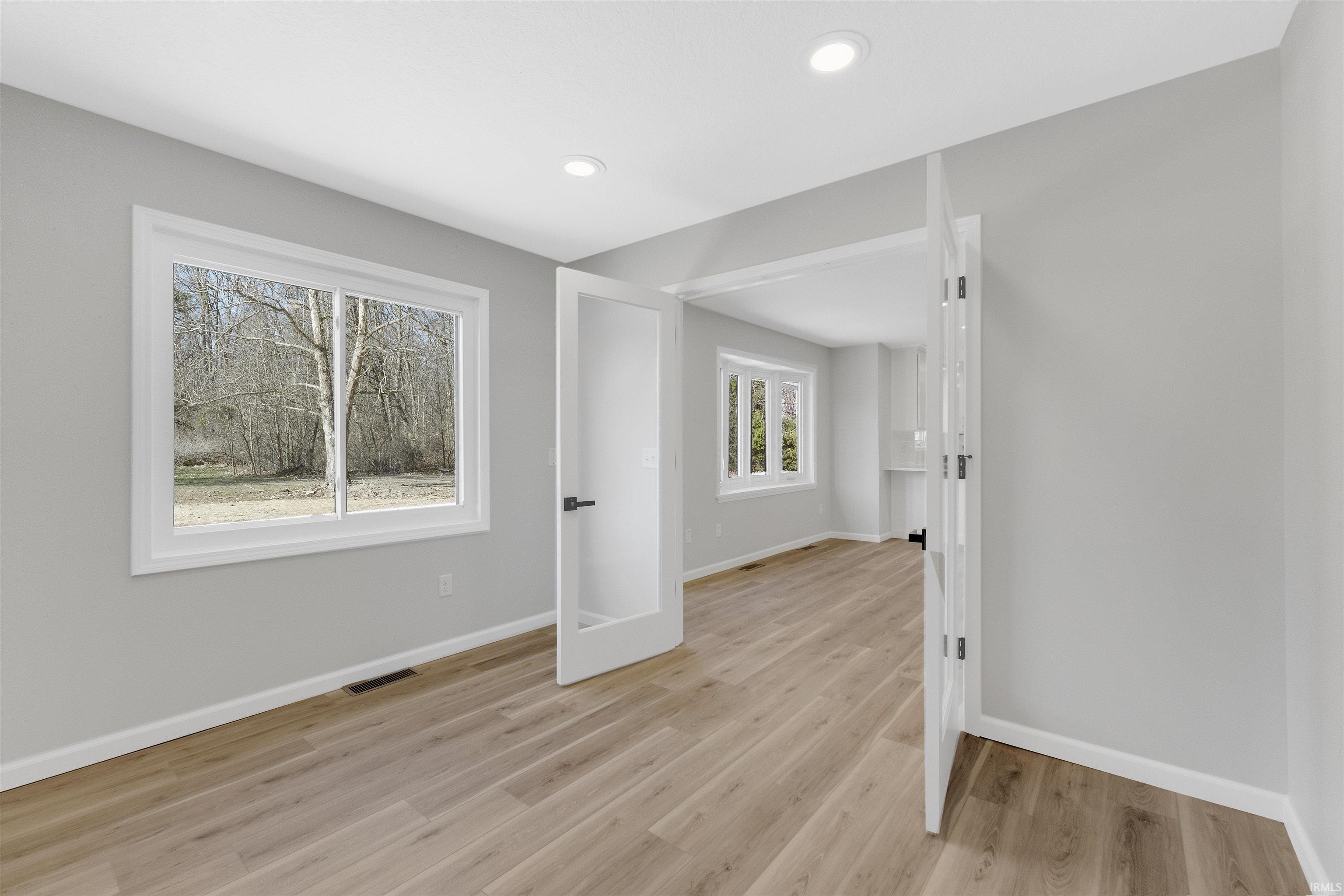 Photo 4 of 10211 Isle pine Drive