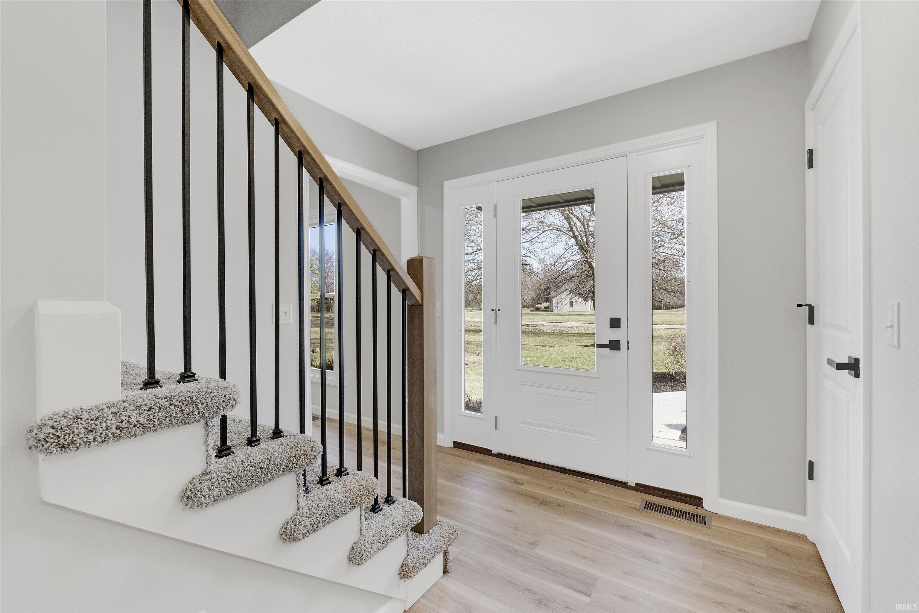Photo 8 of 10211 Isle pine Drive