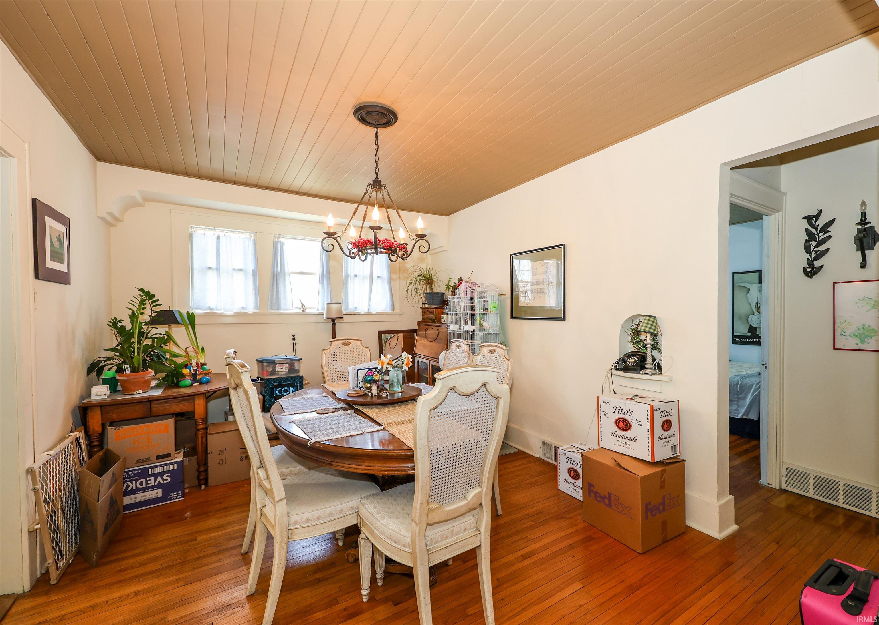 Photo 7 of 1645 Rumsey Avenue