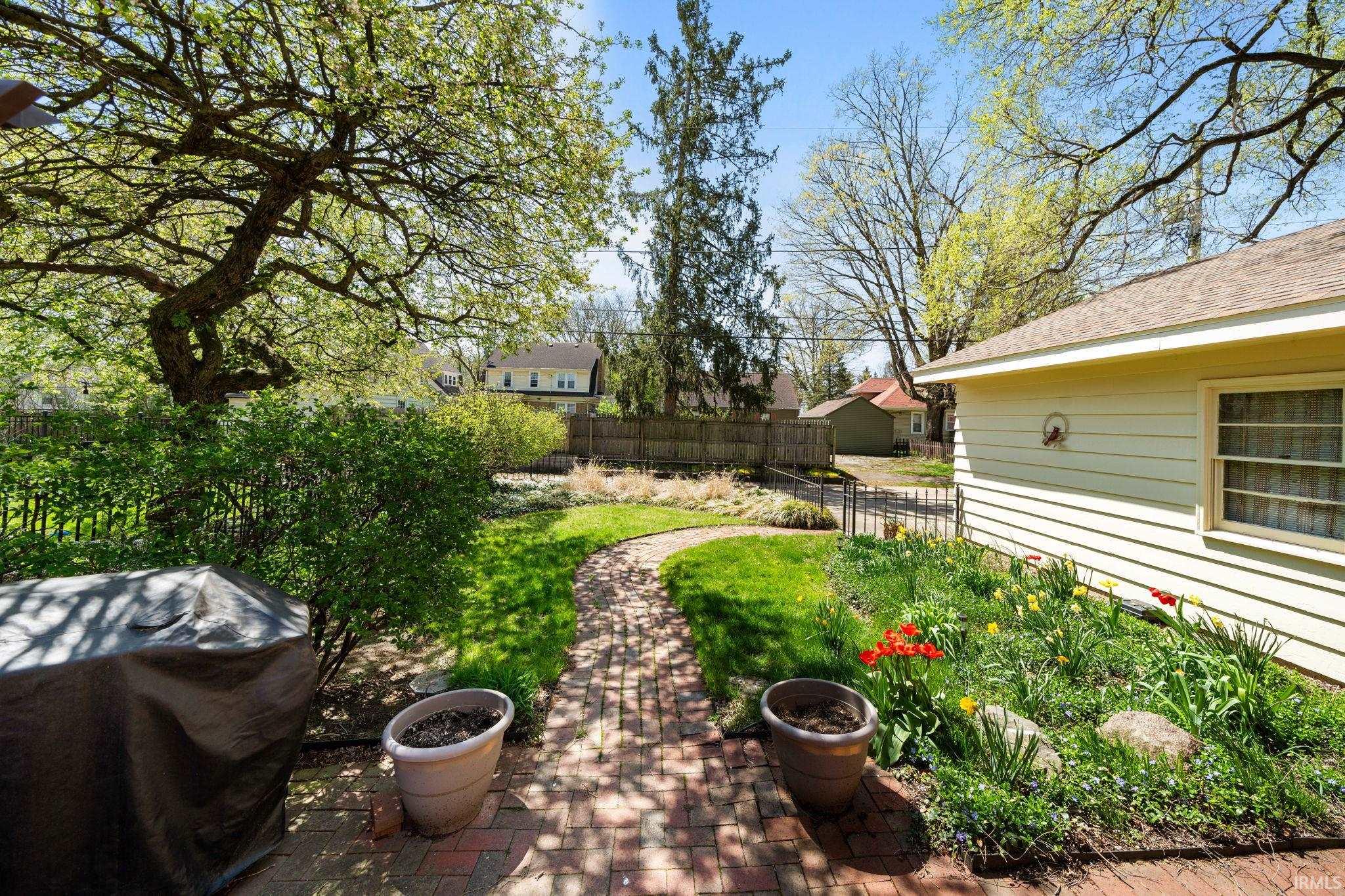 Property Photo 30