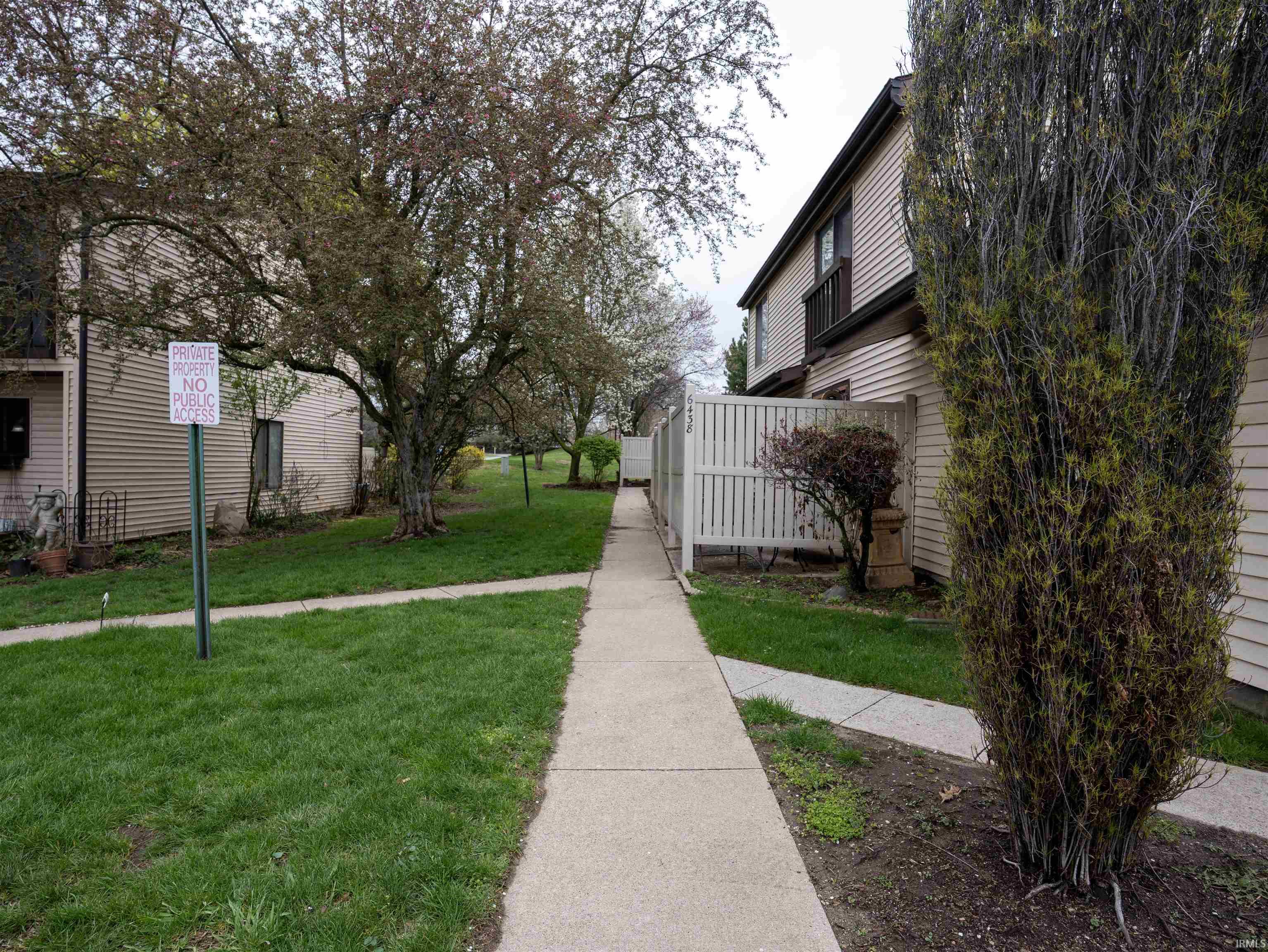 Photo 4 of 6440 Covington Road