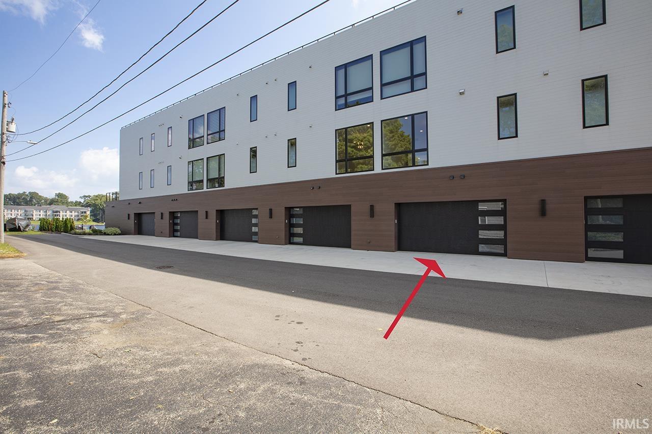 Photo 34 of 950 E Jackson, 201 Boulevard