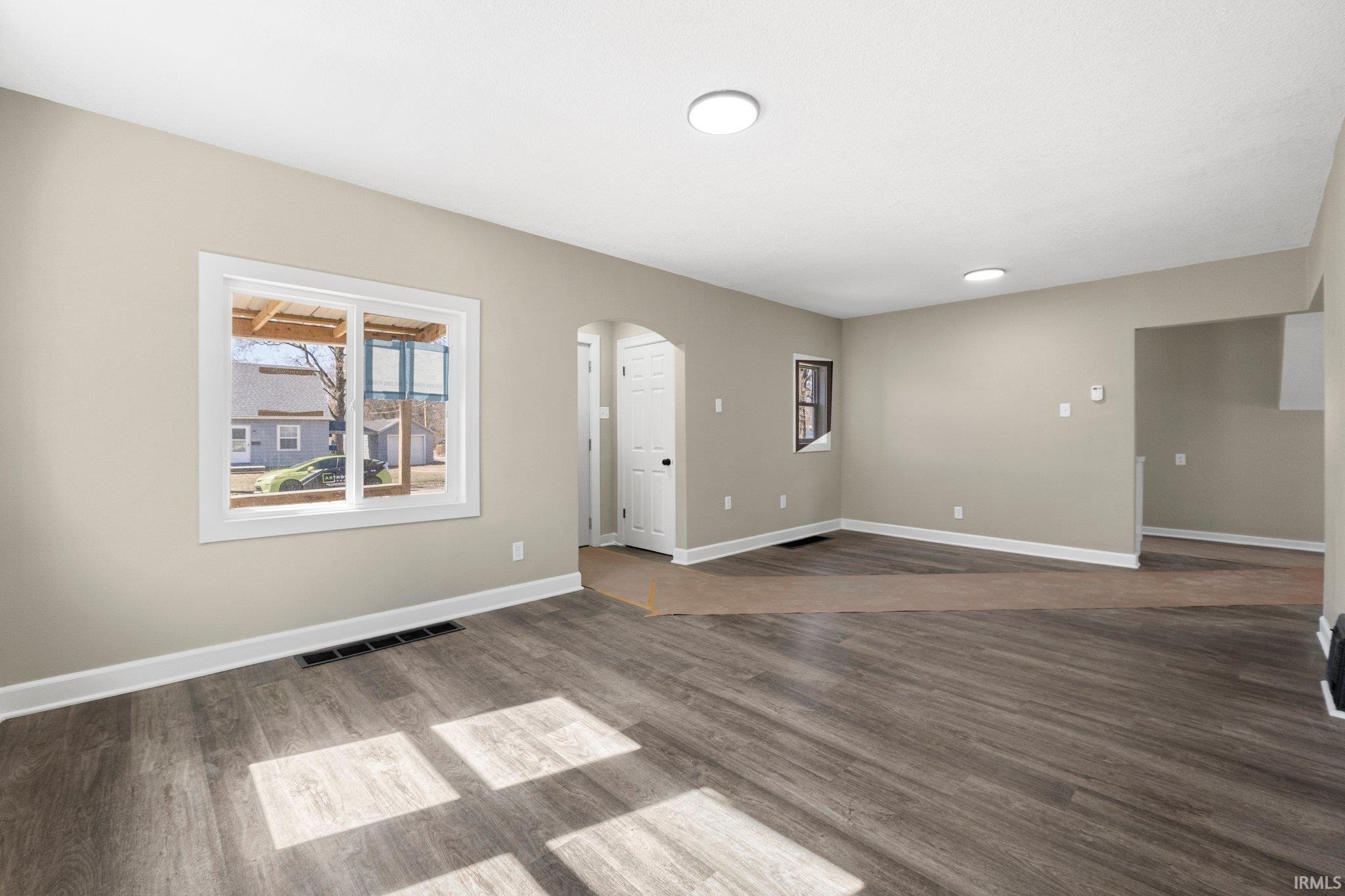 Photo 6 of 4121 Smith Street