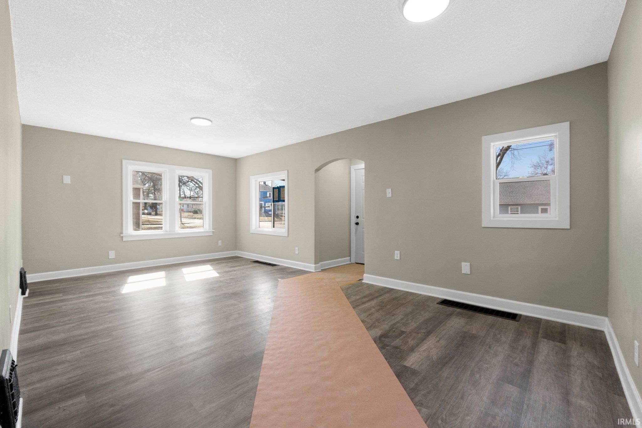Photo 8 of 4121 Smith Street