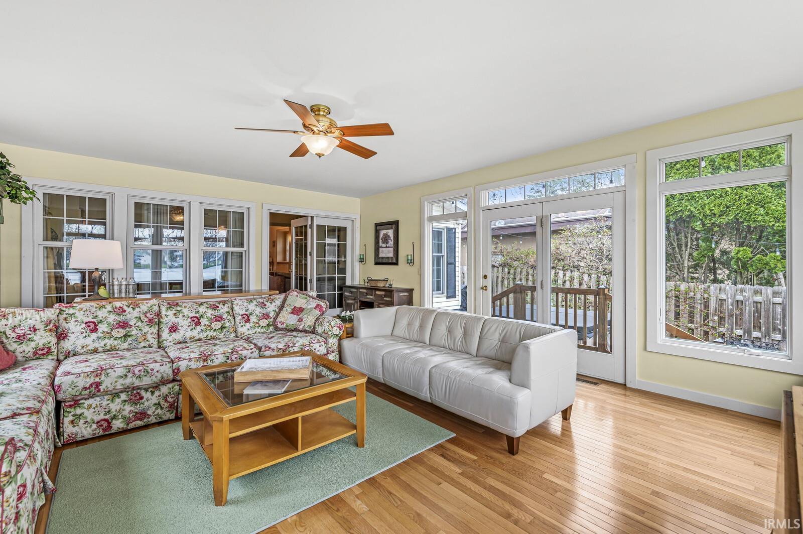 Photo 18 of 1219 Greenleaf Boulevard