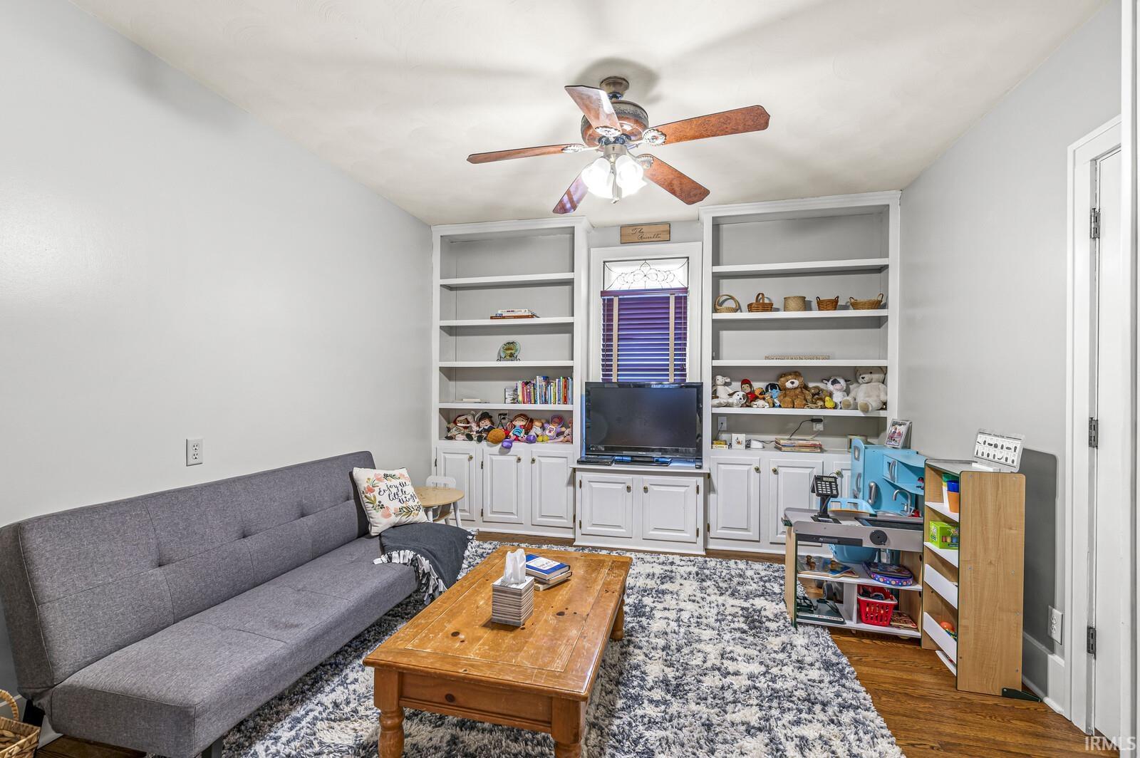 Photo 19 of 1219 Greenleaf Boulevard
