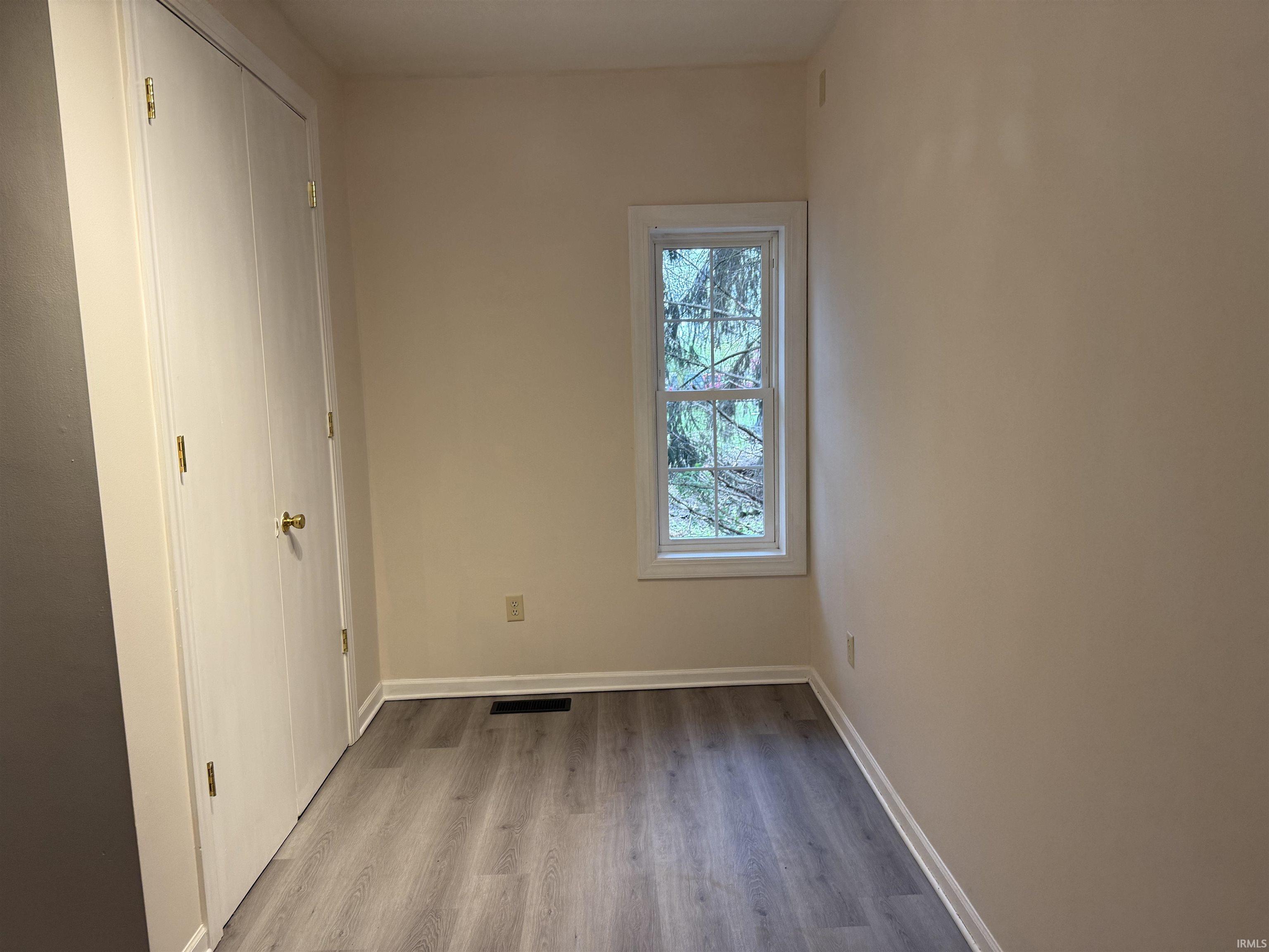 Photo 5 of 2060 S Salem Road
