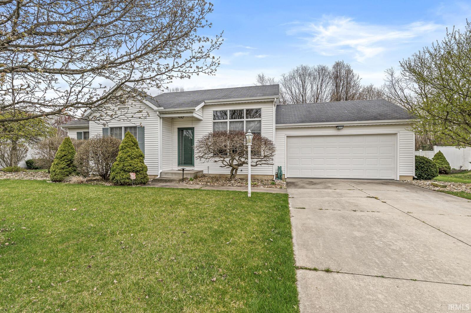 Photo 3 of 51830 Fawn Meadow Drive