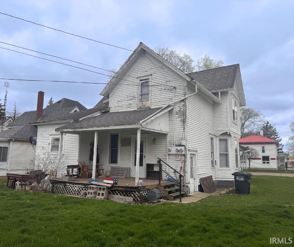 Photo 2 of 634 N main Street