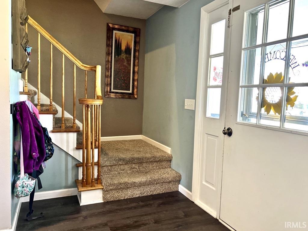 Photo 2 of 1714 Lopshire Drive