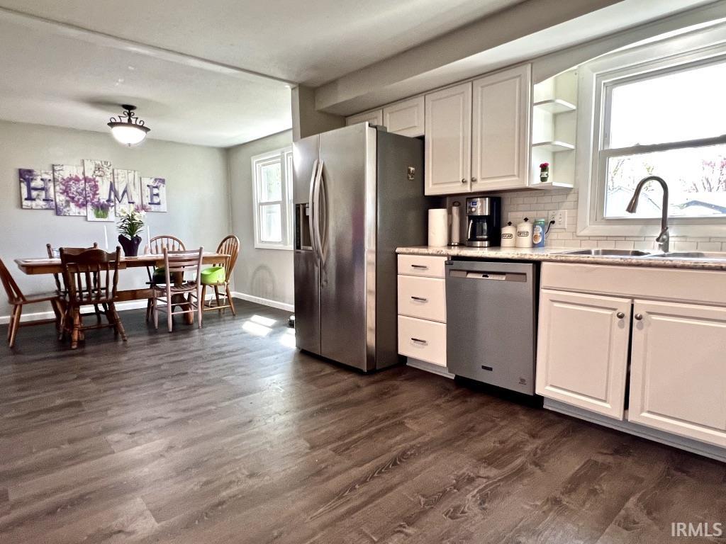Photo 9 of 1714 Lopshire Drive