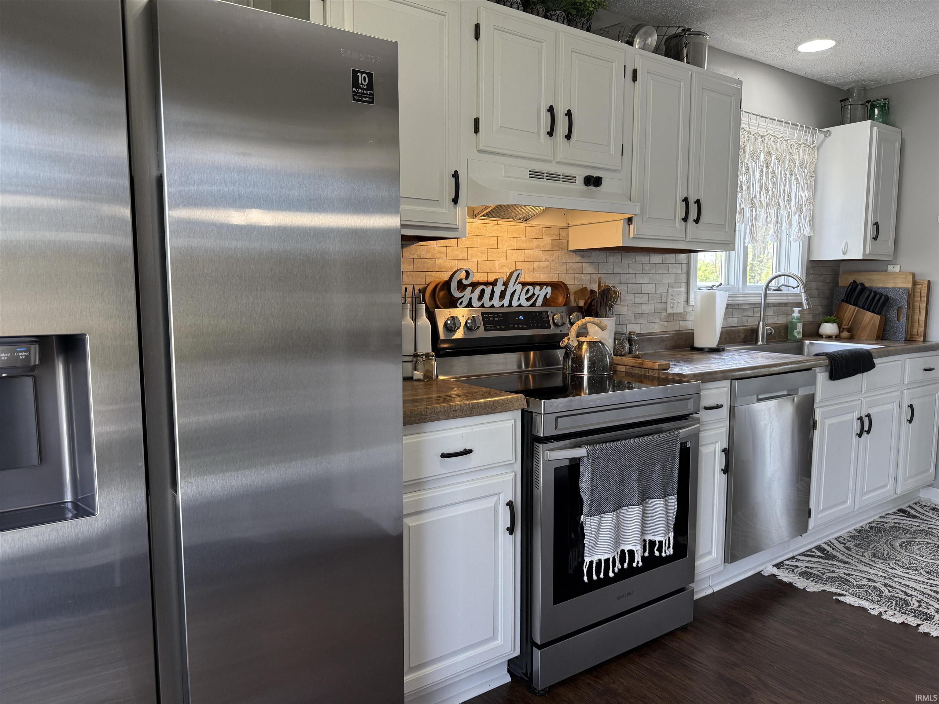 Homes for sale in Bedford, IN | 365 E Boyd Lane, Bedford, IN 47421 | MLS# 202514849