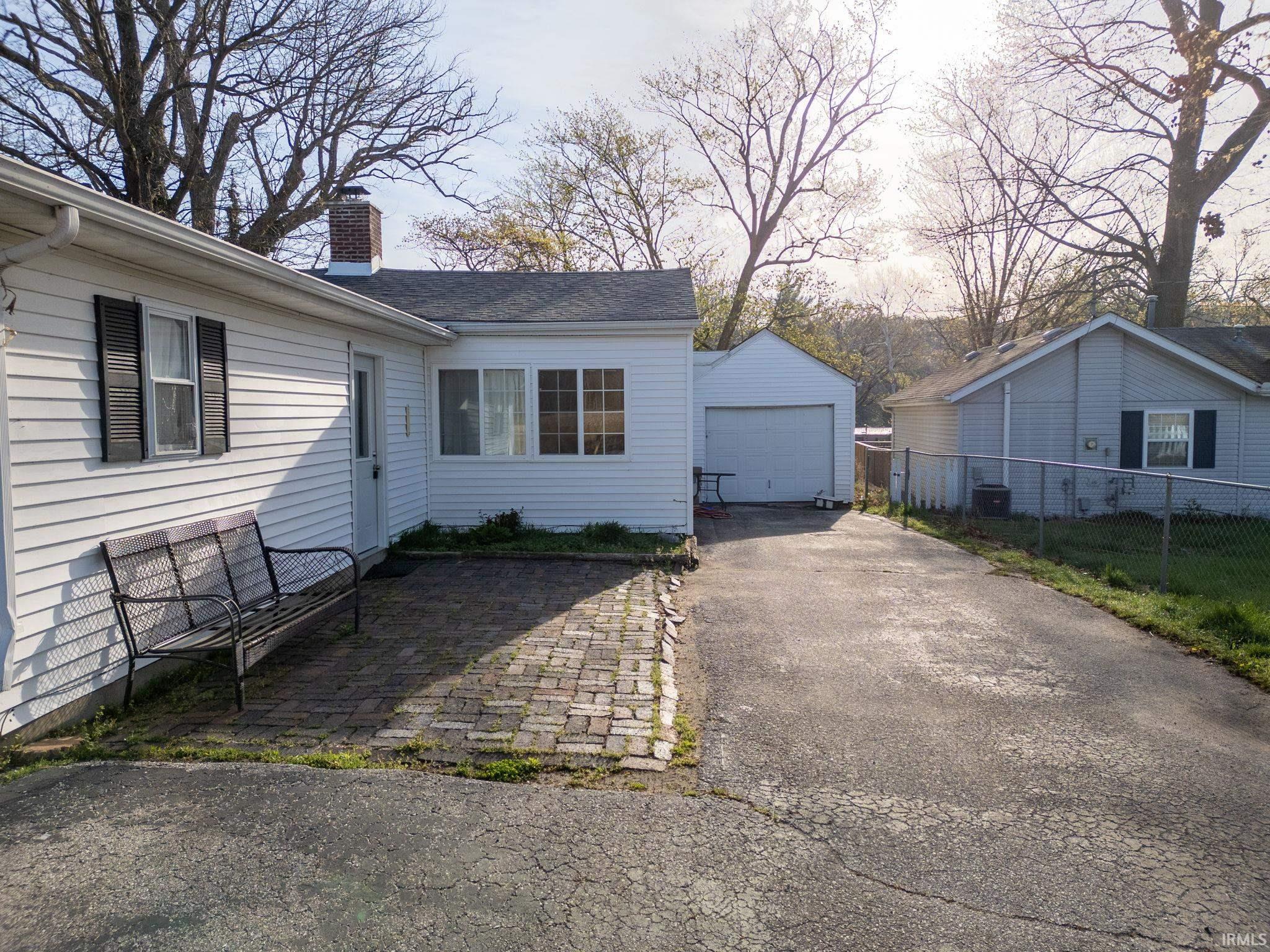 Homes for sale in Monticello, IN | 6859 N 1225 W, Monticello, IN 47960 | MLS# 202514879