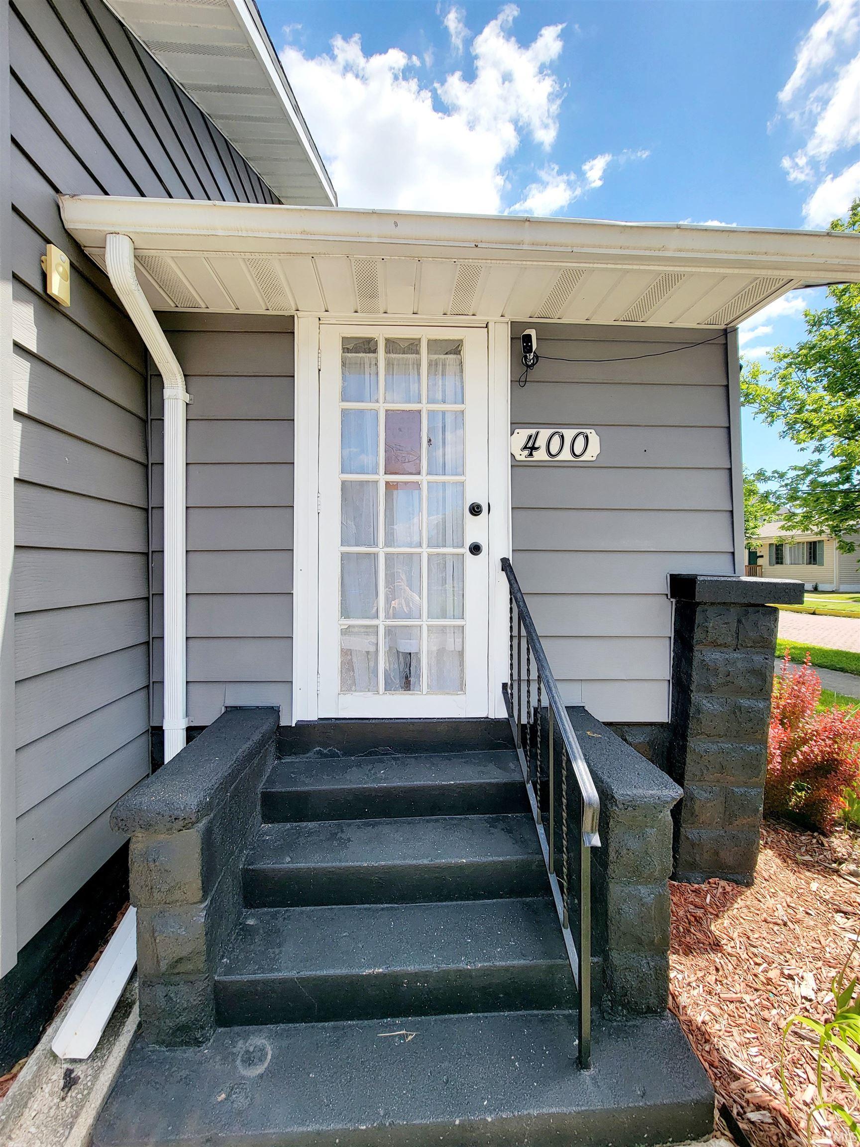 Photo 1 of 400 State Street