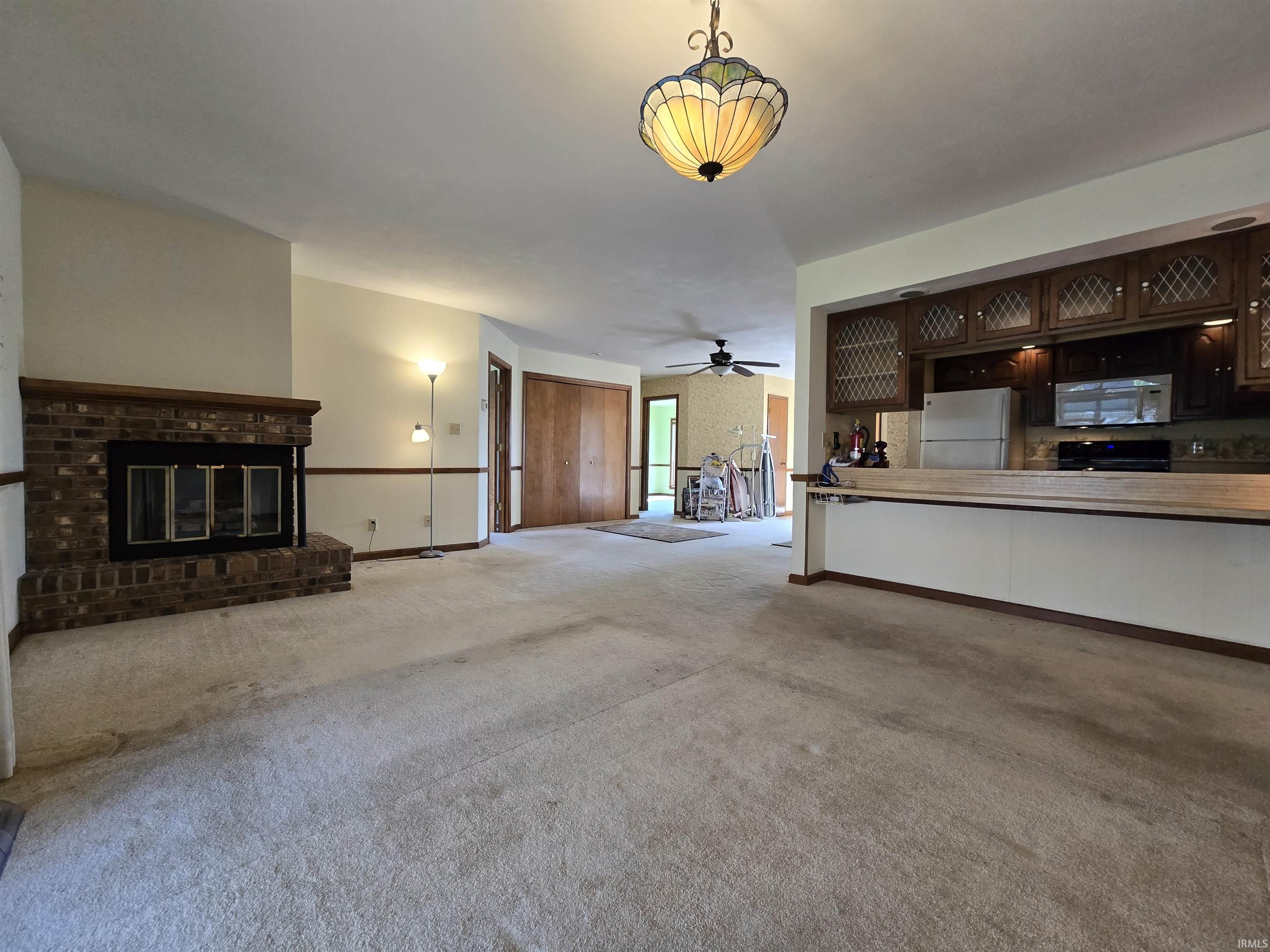 Photo 8 of 1107 N Market Street