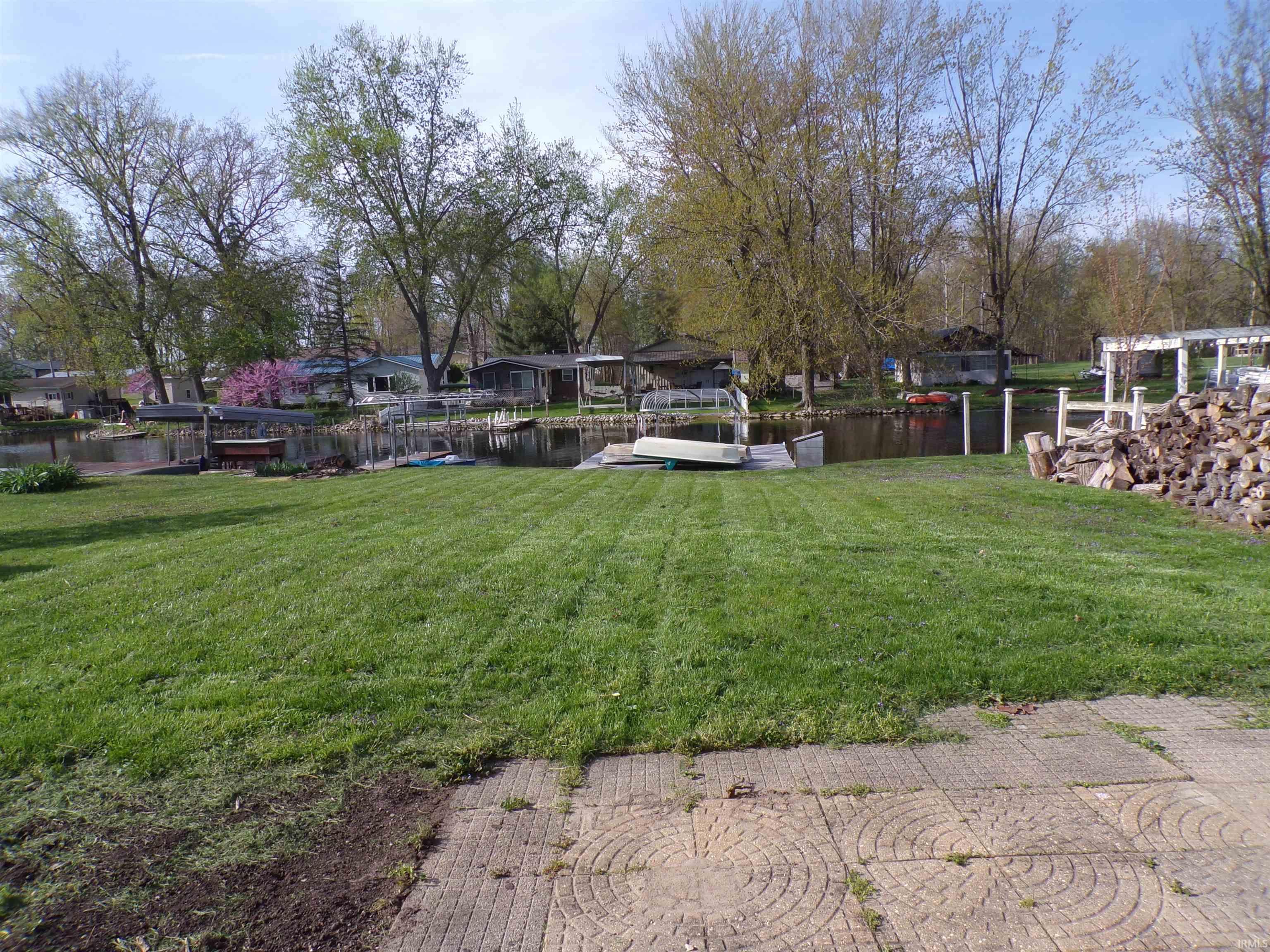 Photo 3 of 885 W 590 S