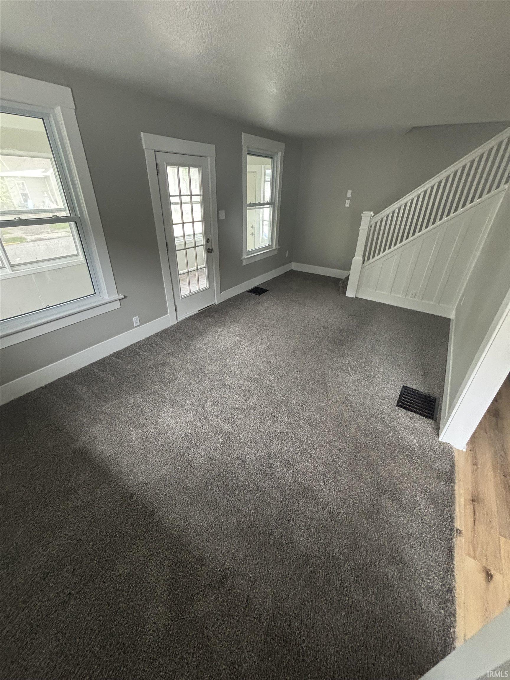 Photo 6 of 3207 Dinnen Avenue