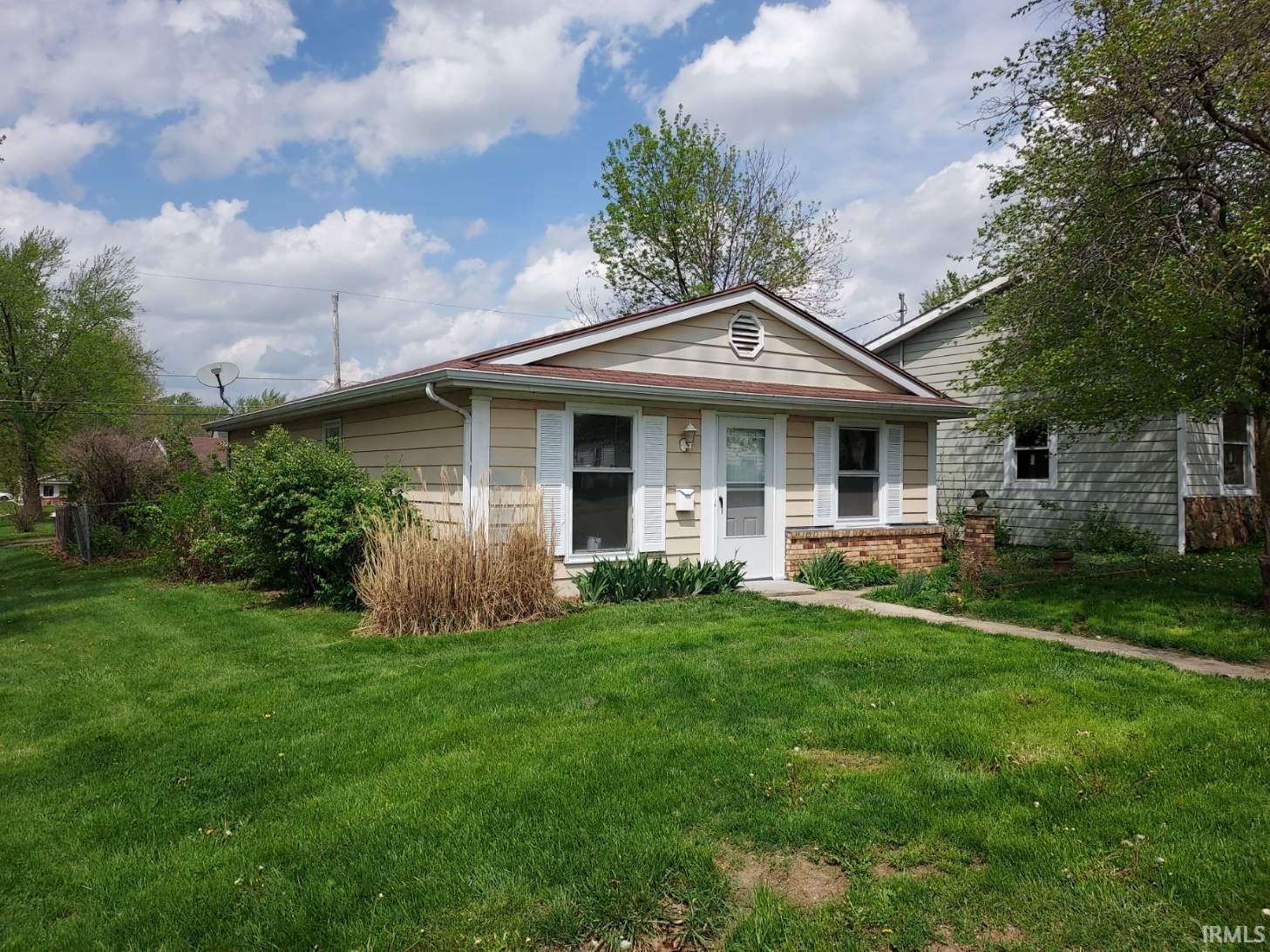 Photo 1 of 2601 Lynn Avenue